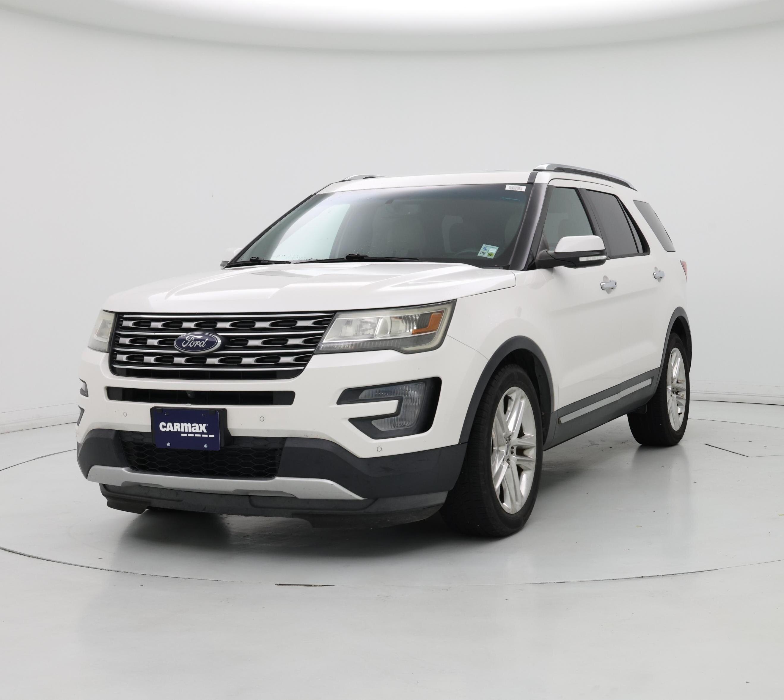 Thumbnail: 2016 Ford Explorer - 4