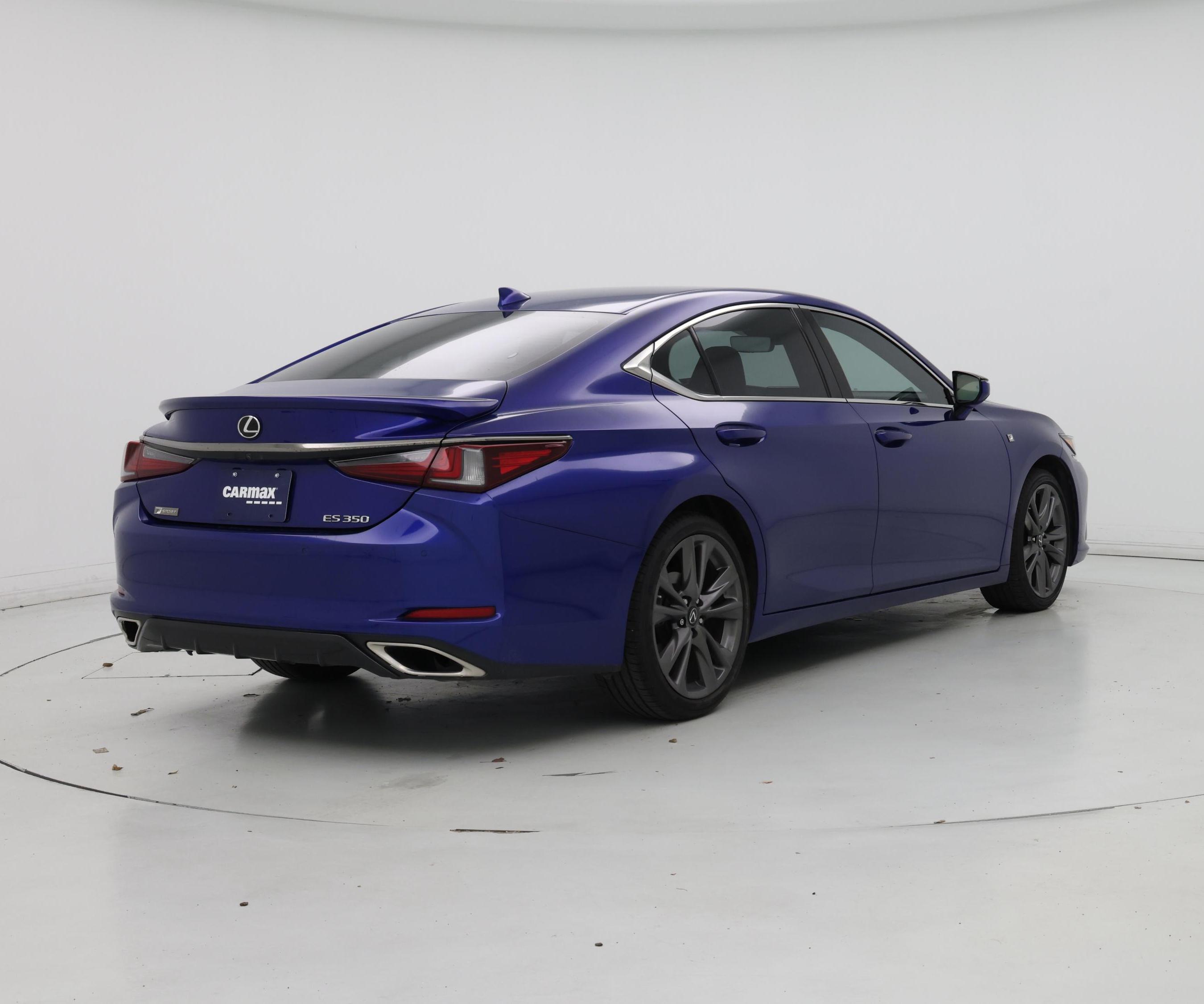 Thumbnail: 2019 Lexus ES - 8