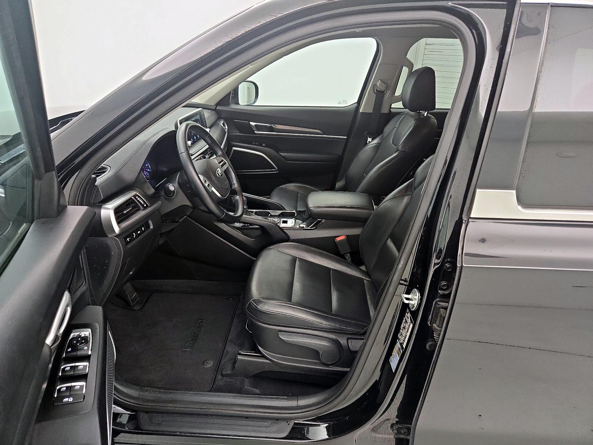 Thumbnail: 2020 Kia Telluride - 11