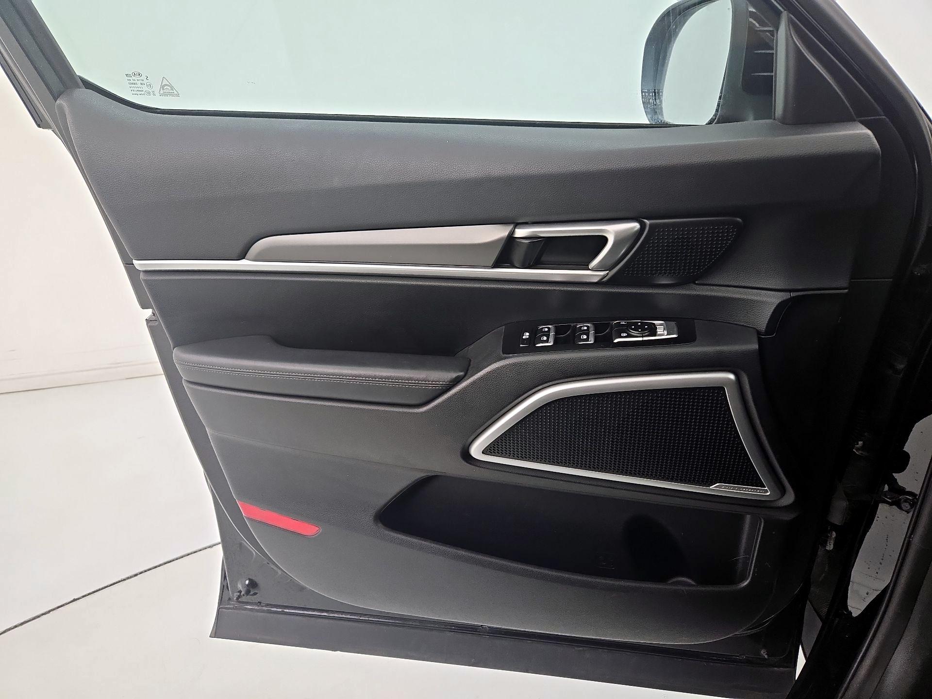 Thumbnail: 2020 Kia Telluride - 12