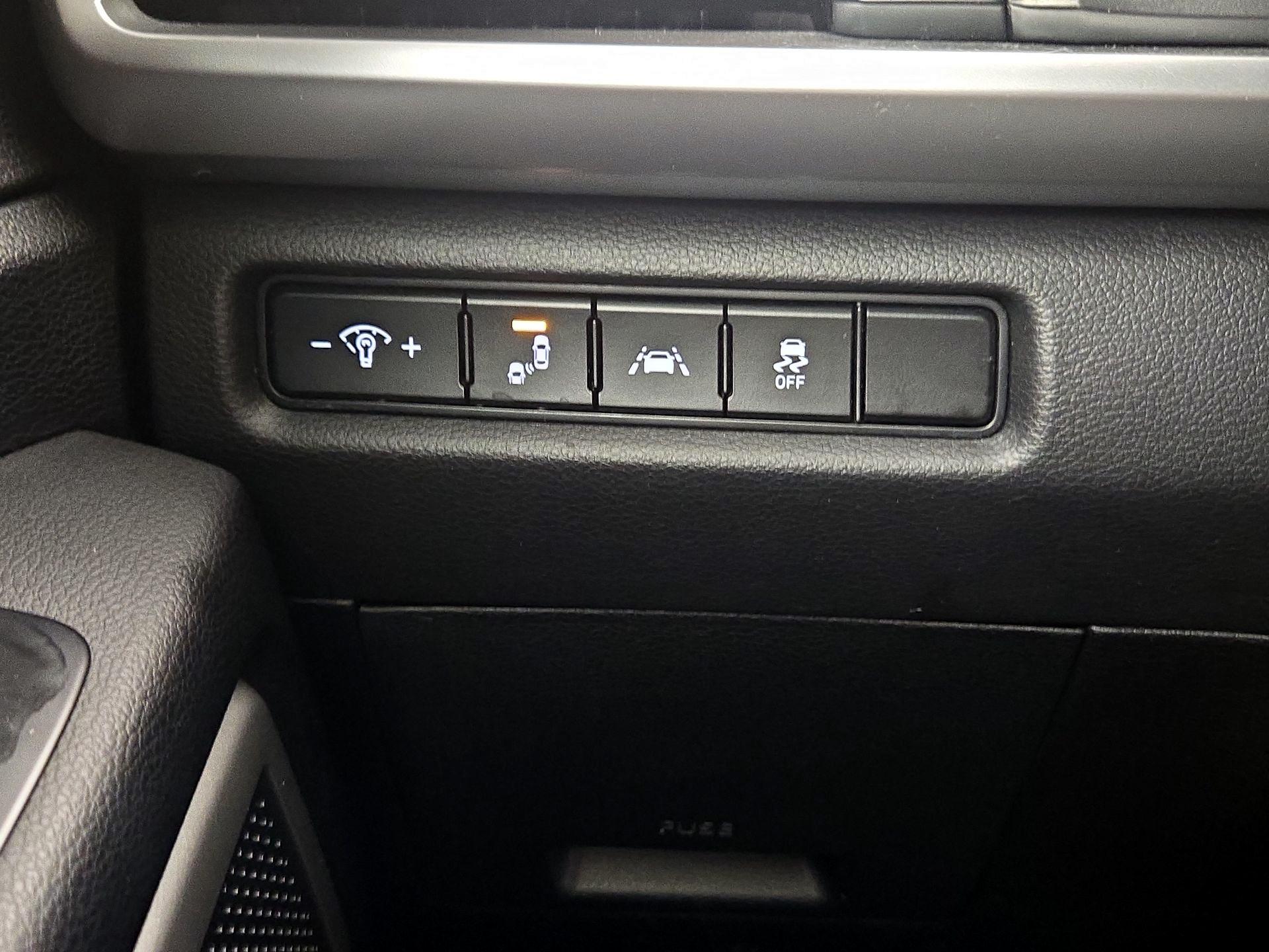 Thumbnail: 2020 Kia Telluride - 13