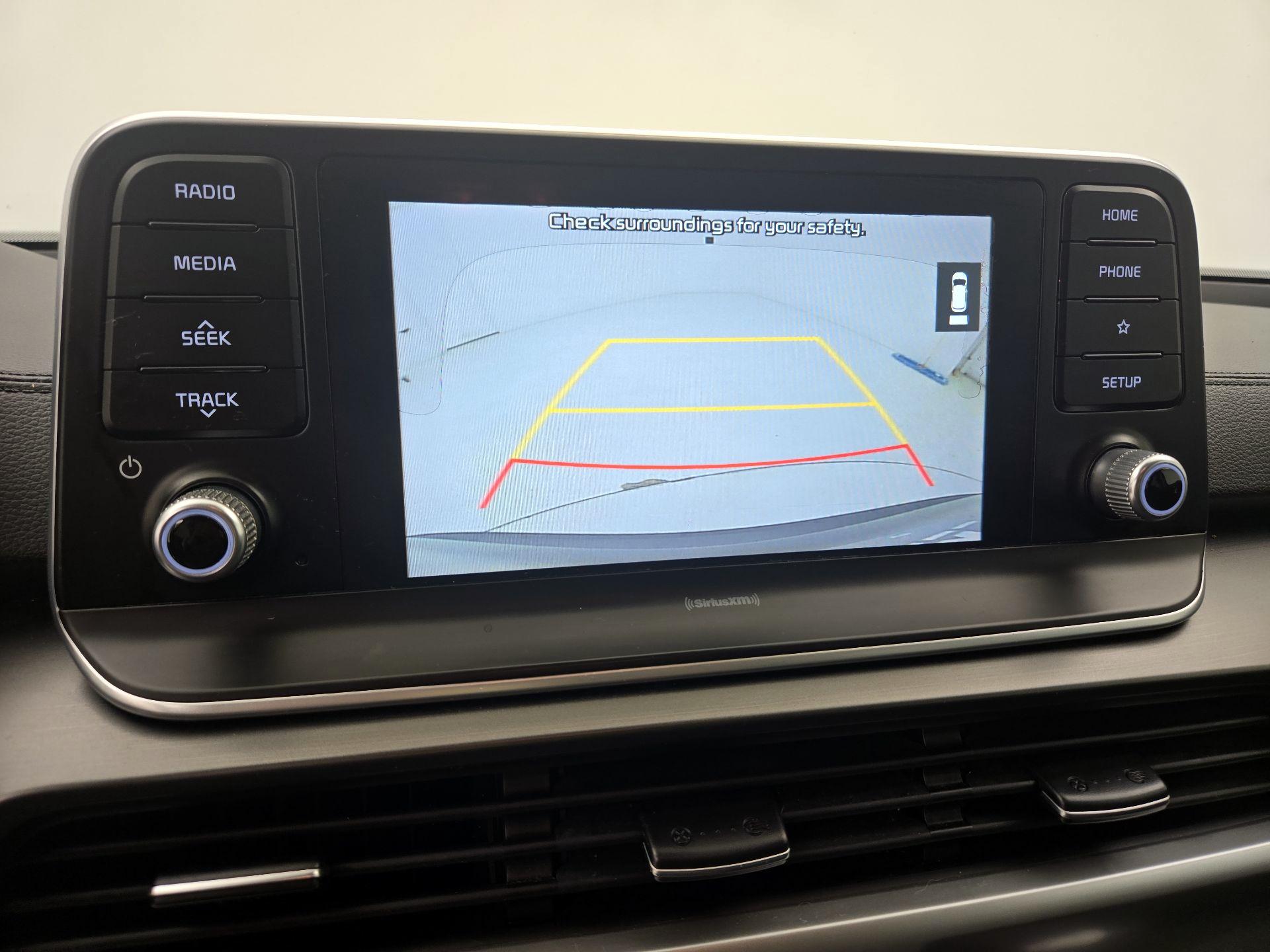 Thumbnail: 2020 Kia Telluride - 14