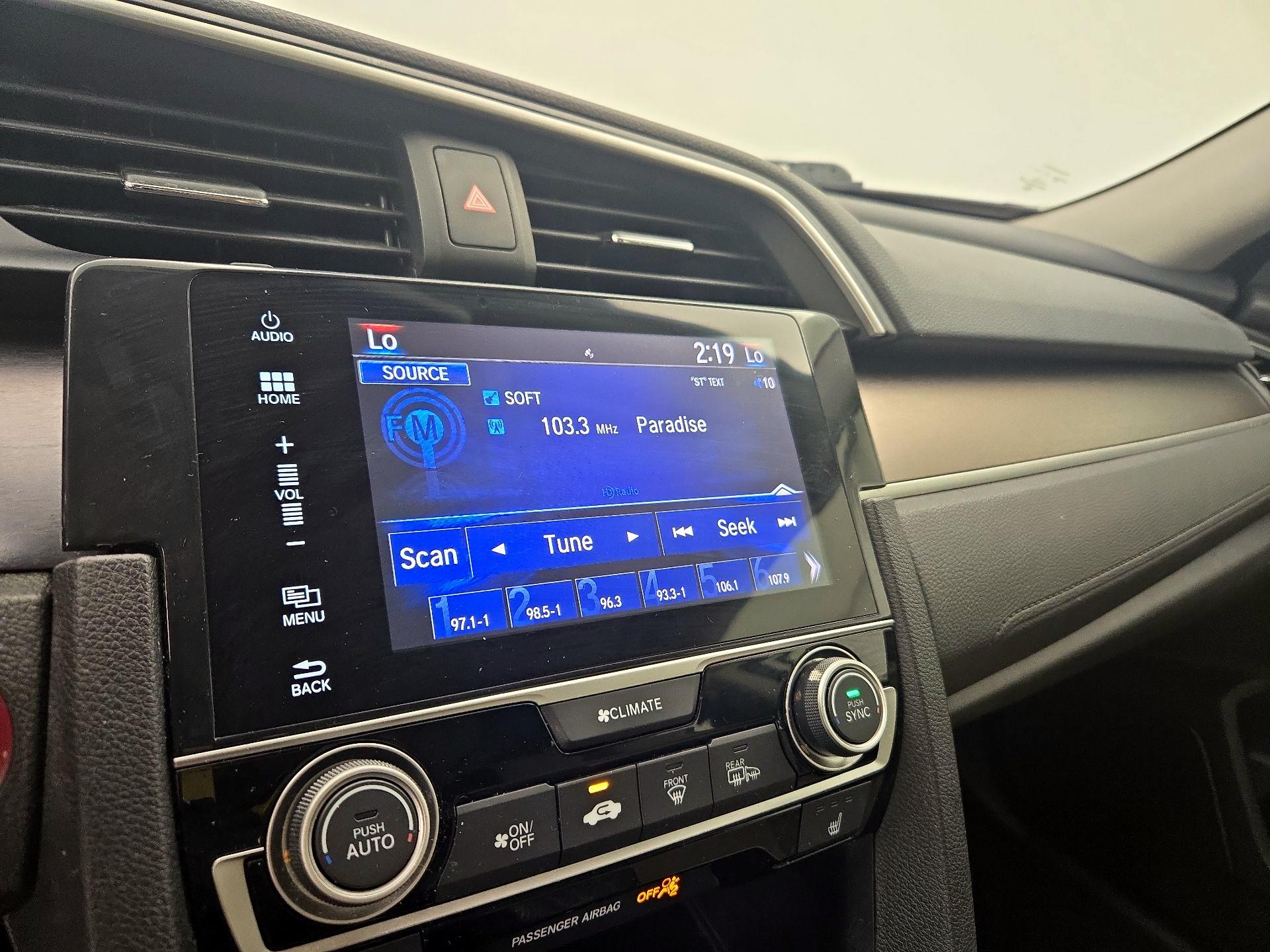 Thumbnail: 2016 Honda Civic - 15