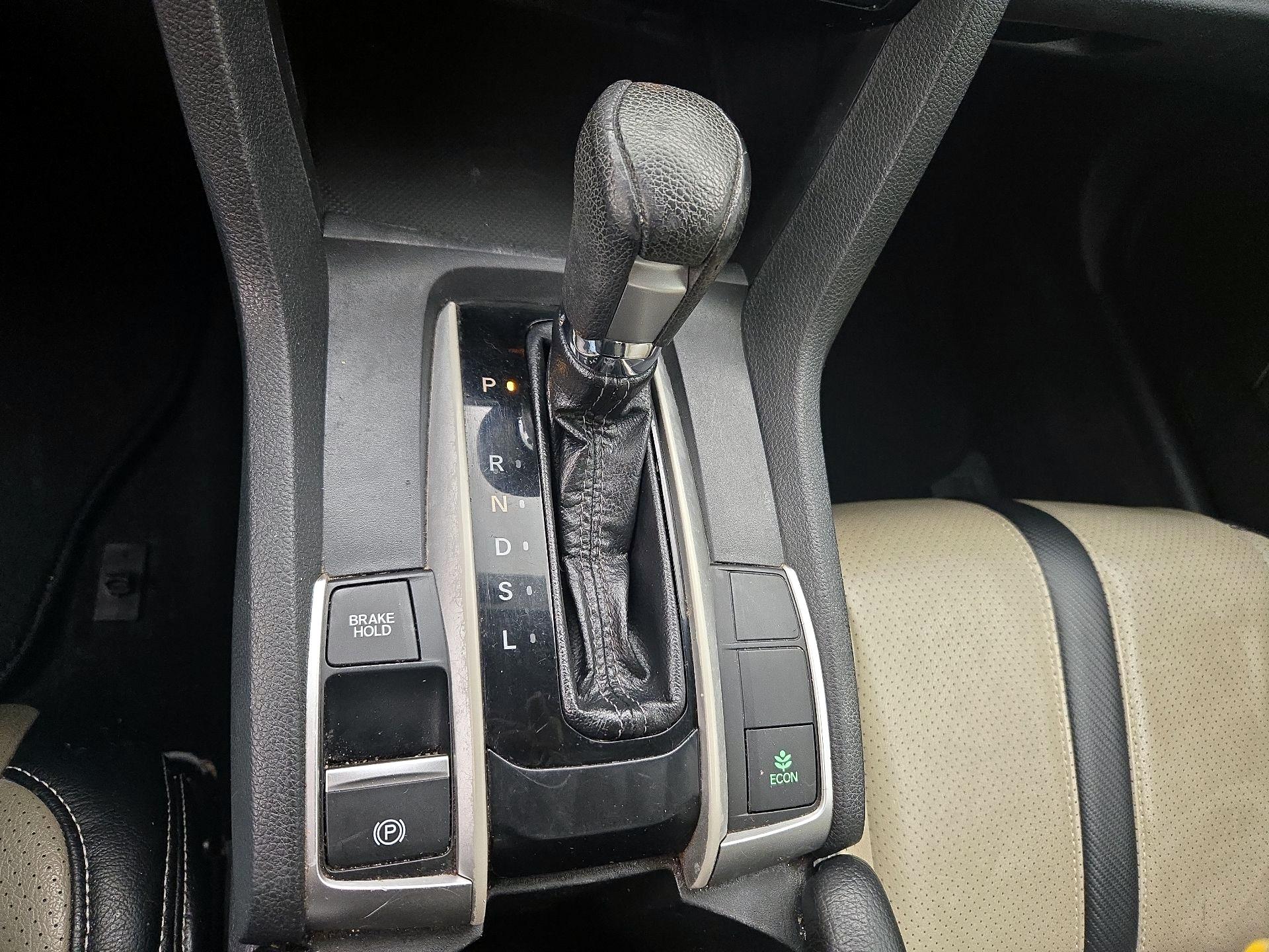 Thumbnail: 2016 Honda Civic - 17