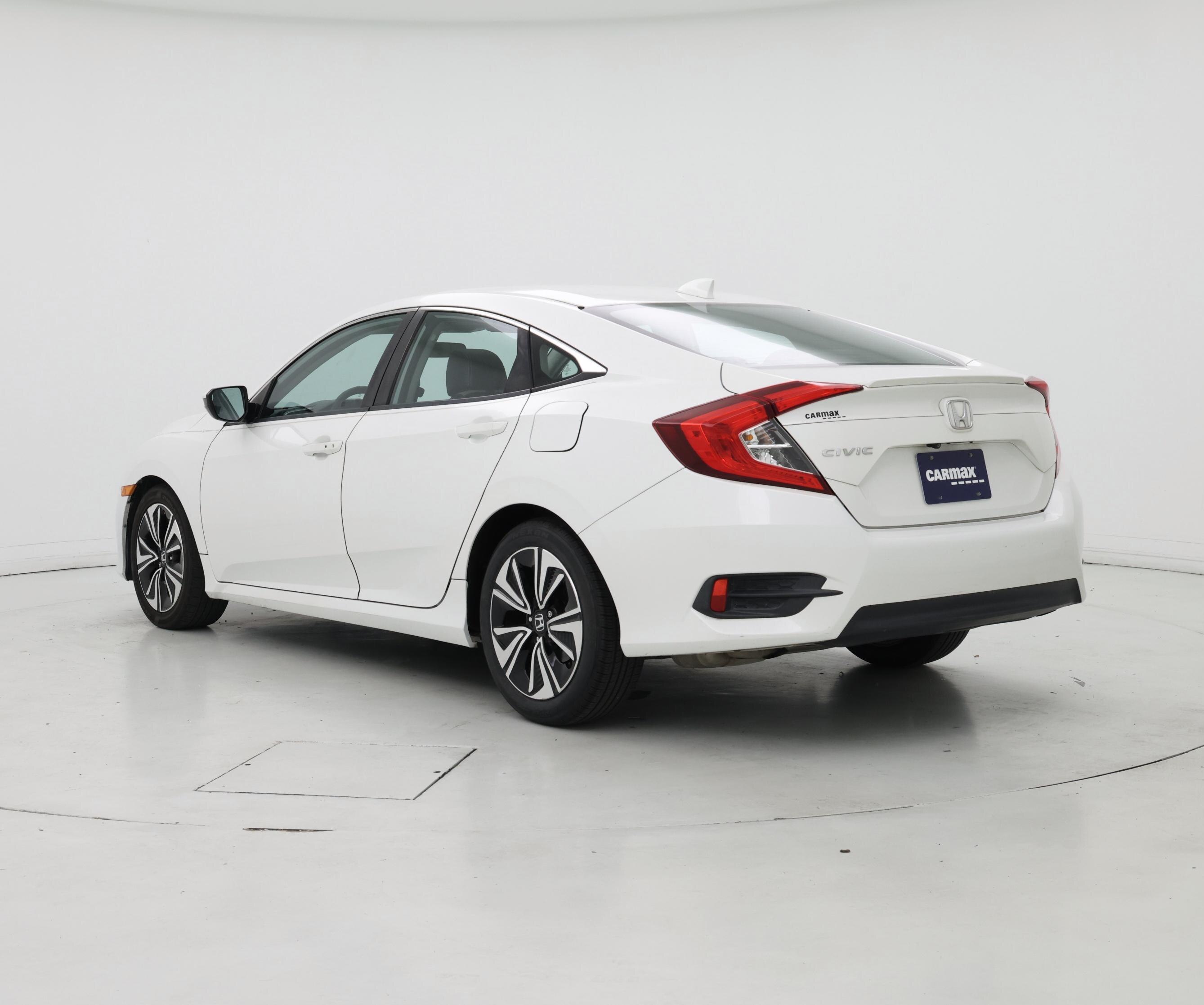 Thumbnail: 2016 Honda Civic - 2