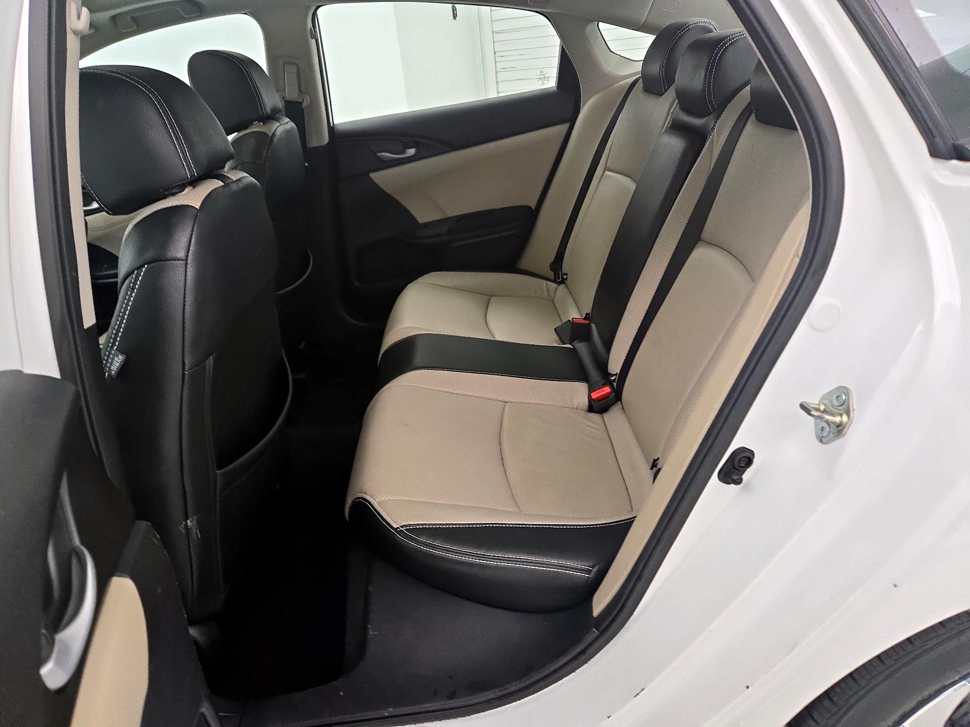 Thumbnail: 2016 Honda Civic - 20