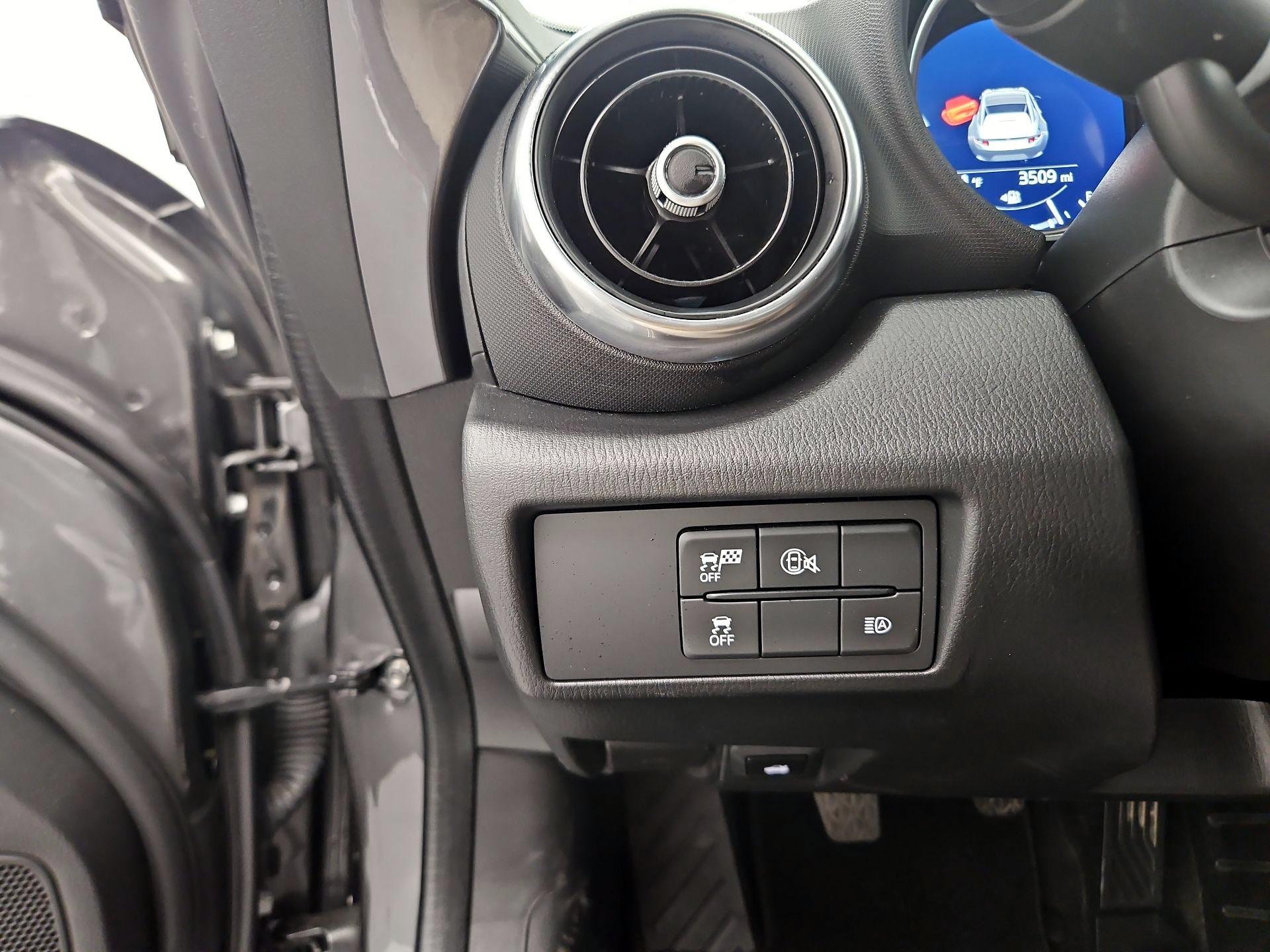 Thumbnail: 2024 Mazda MX-5 Miata - 13