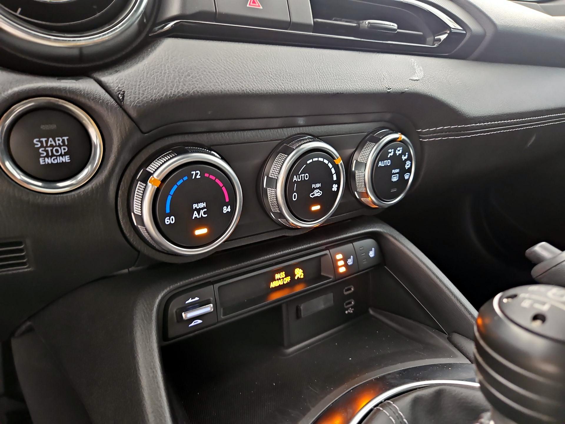 Thumbnail: 2024 Mazda MX-5 Miata - 16