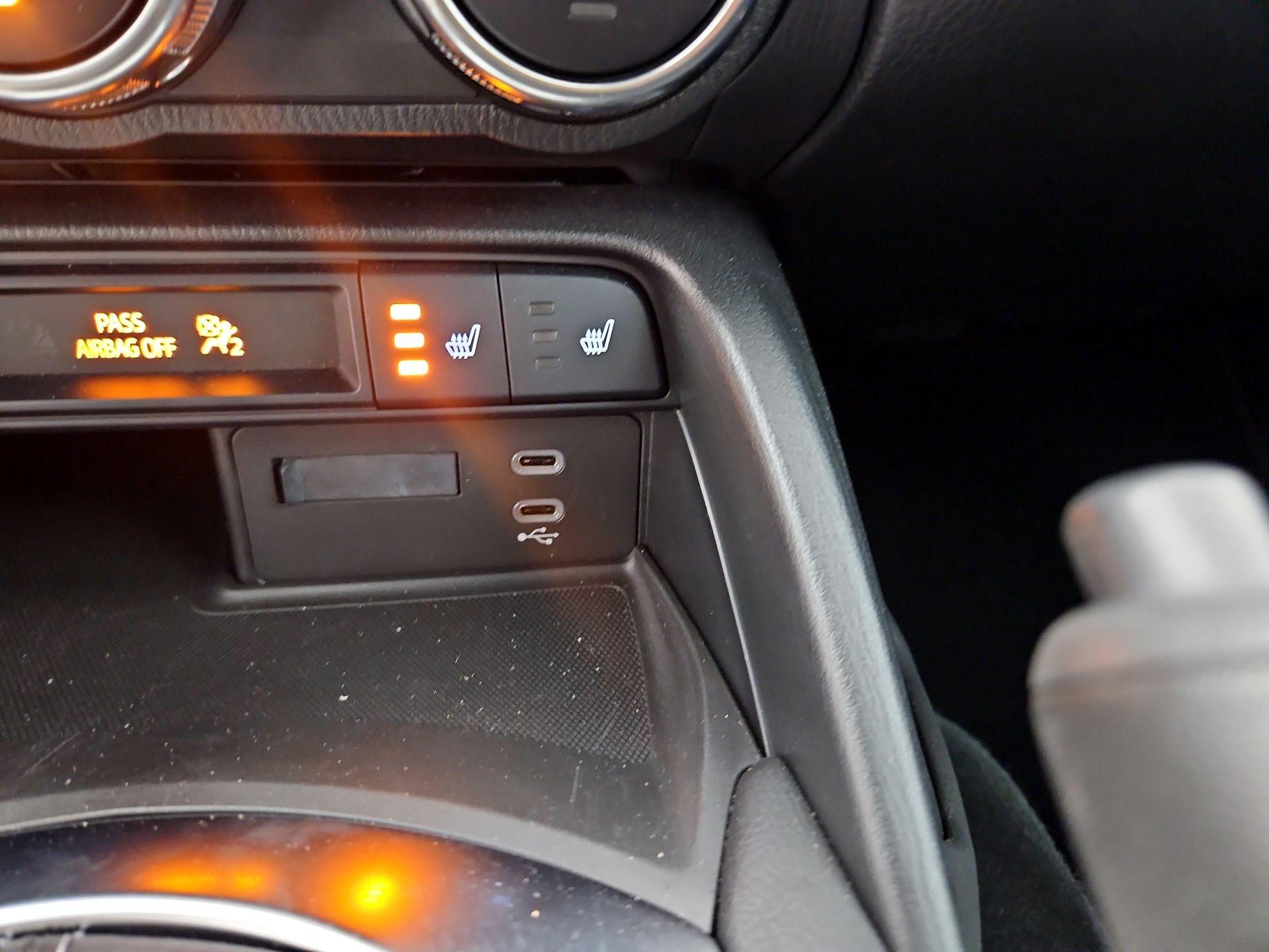 Thumbnail: 2024 Mazda MX-5 Miata - 18