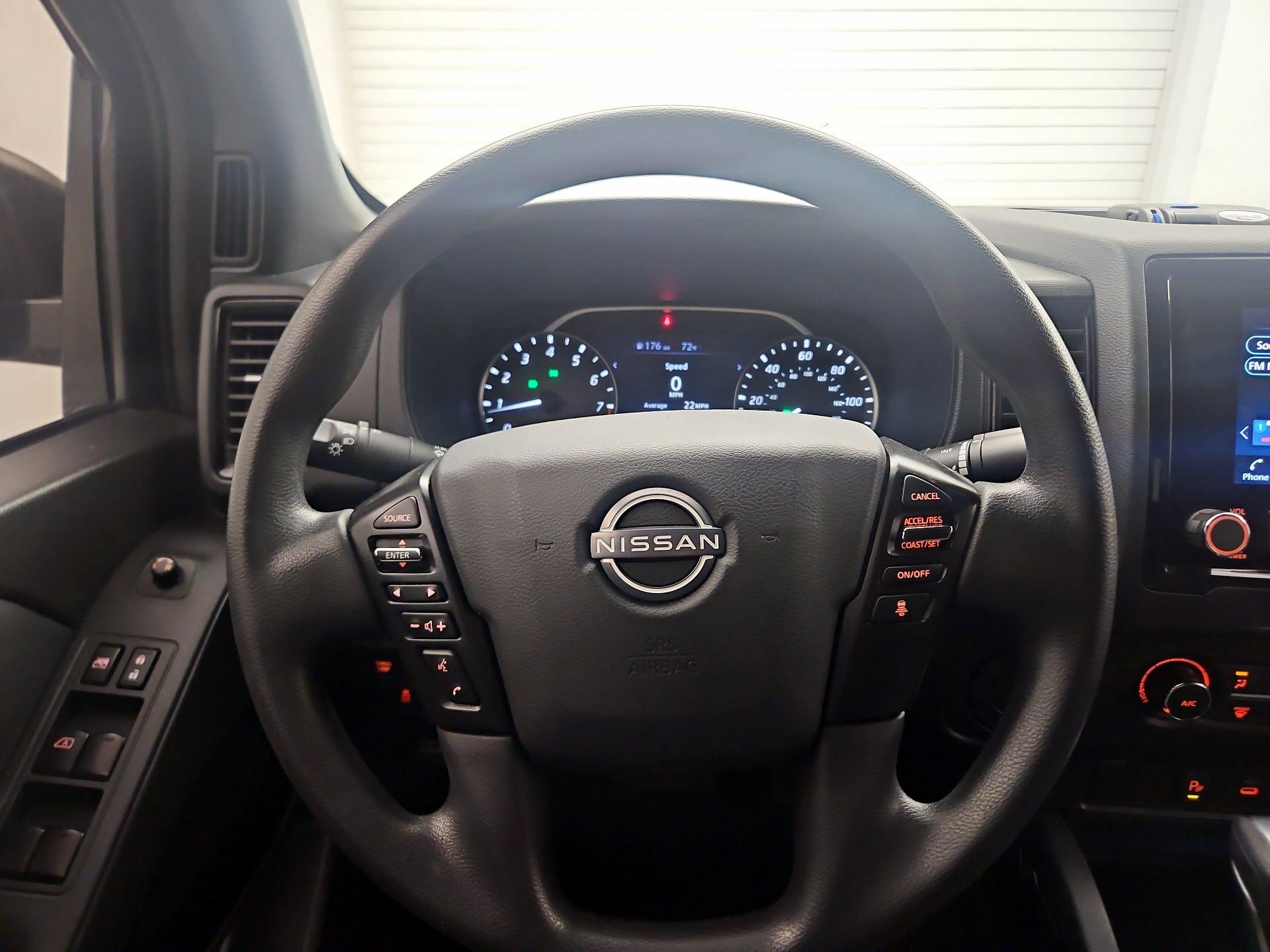 Thumbnail: 2023 Nissan Frontier - 10