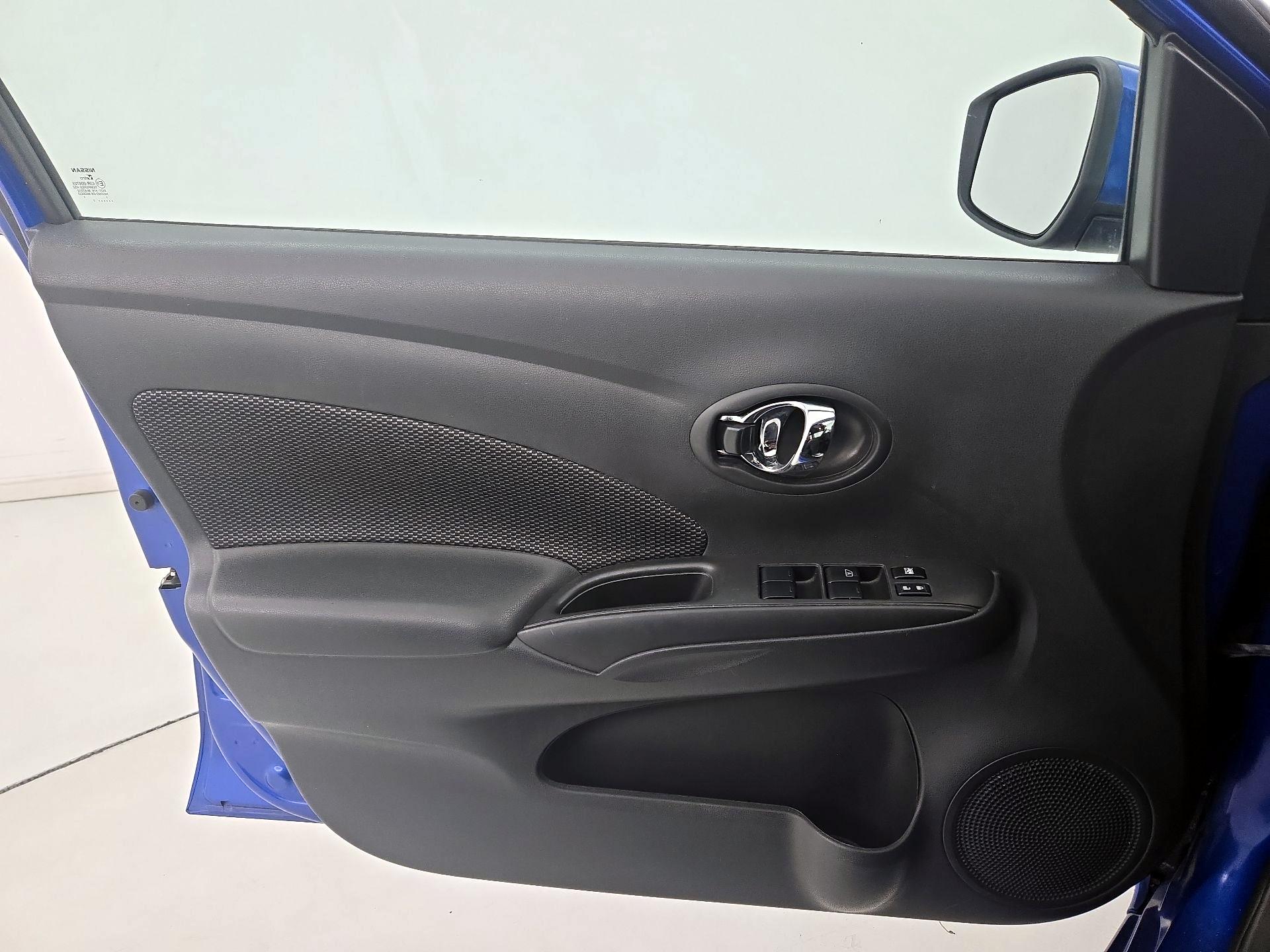 Thumbnail: 2017 Nissan Versa - 12