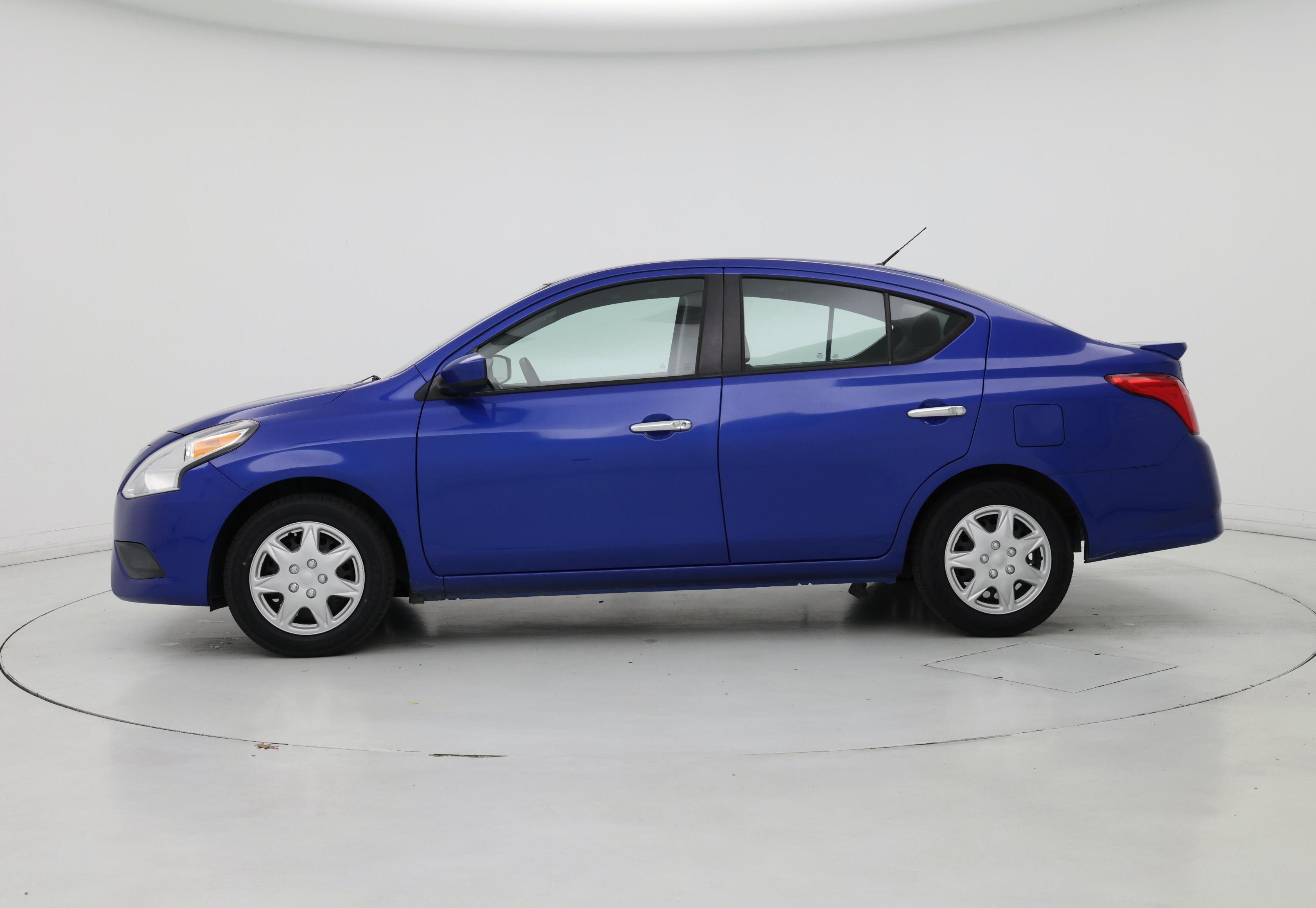 Thumbnail: 2017 Nissan Versa - 3