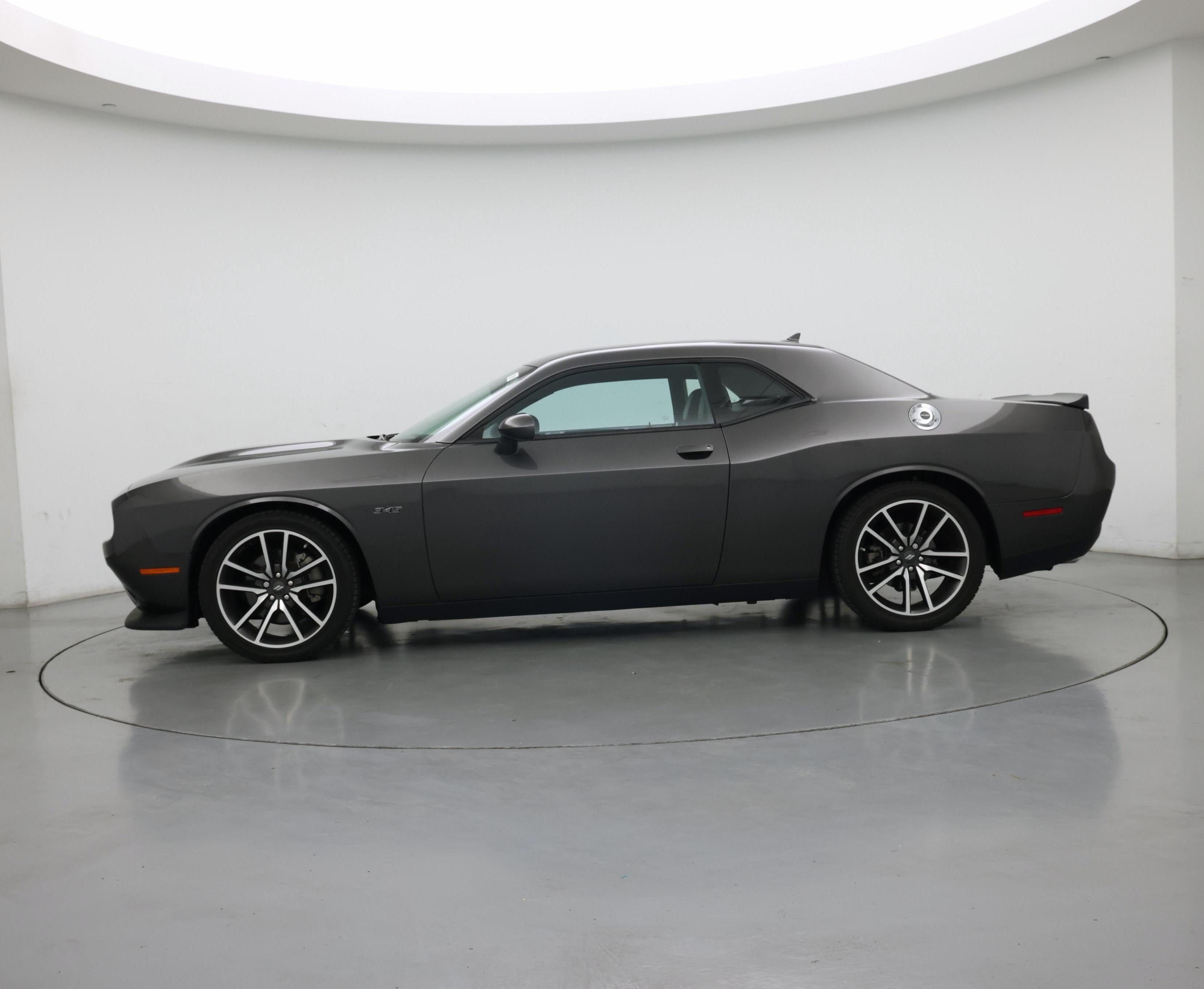 Thumbnail: 2023 Dodge Challenger - 3