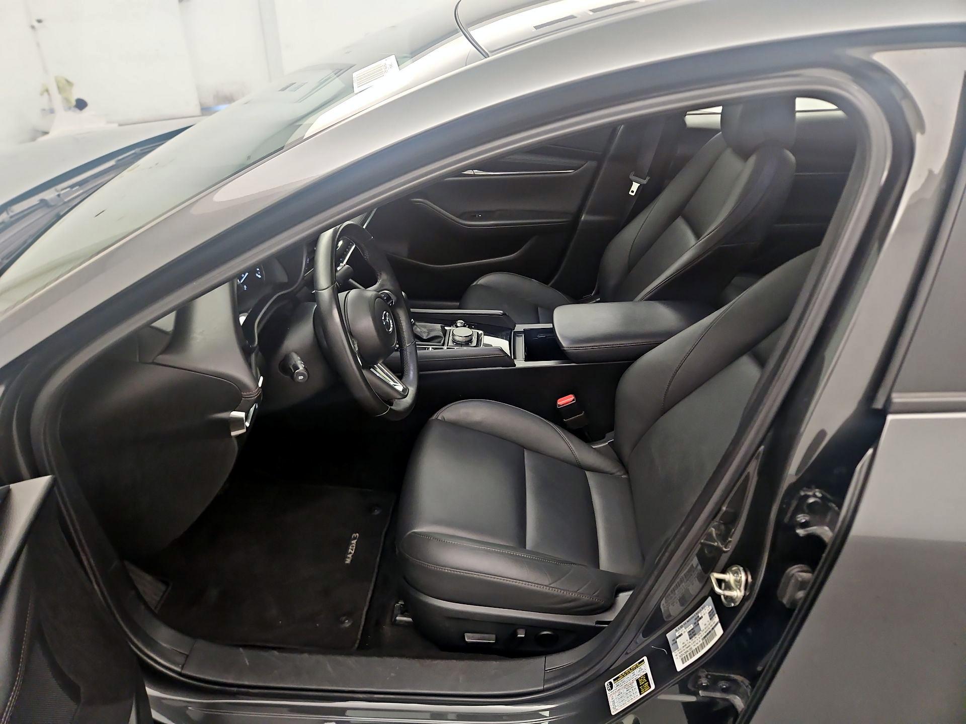 Thumbnail: 2024 Mazda Mazda3 - 11