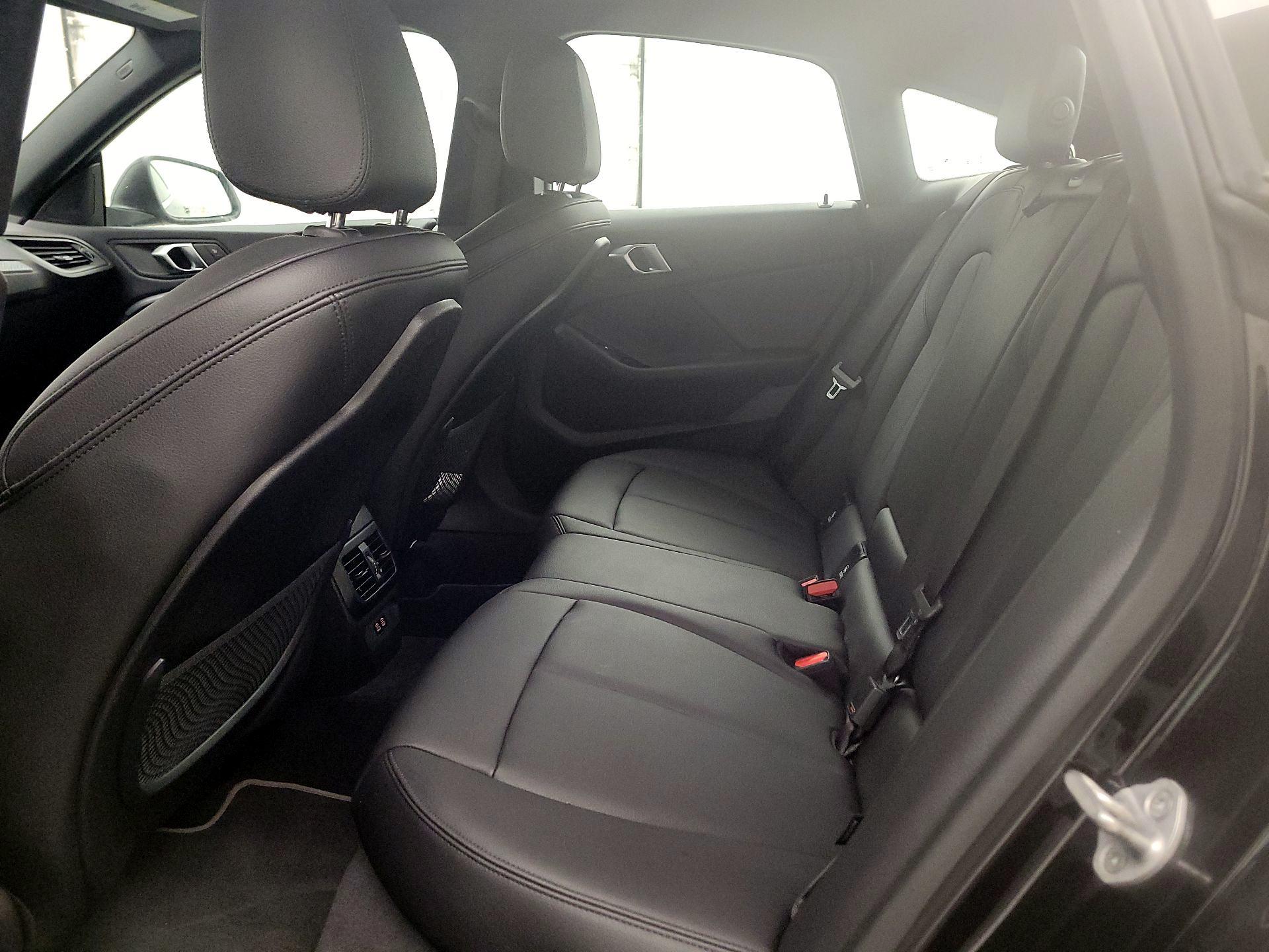 Thumbnail: 2024 BMW 2 Series - 19