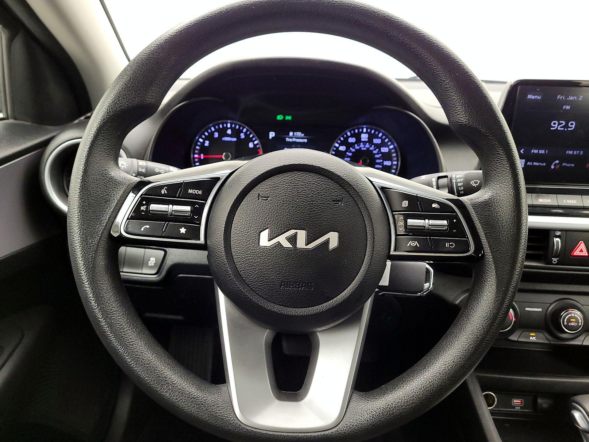 Thumbnail: 2024 Kia Forte - 10