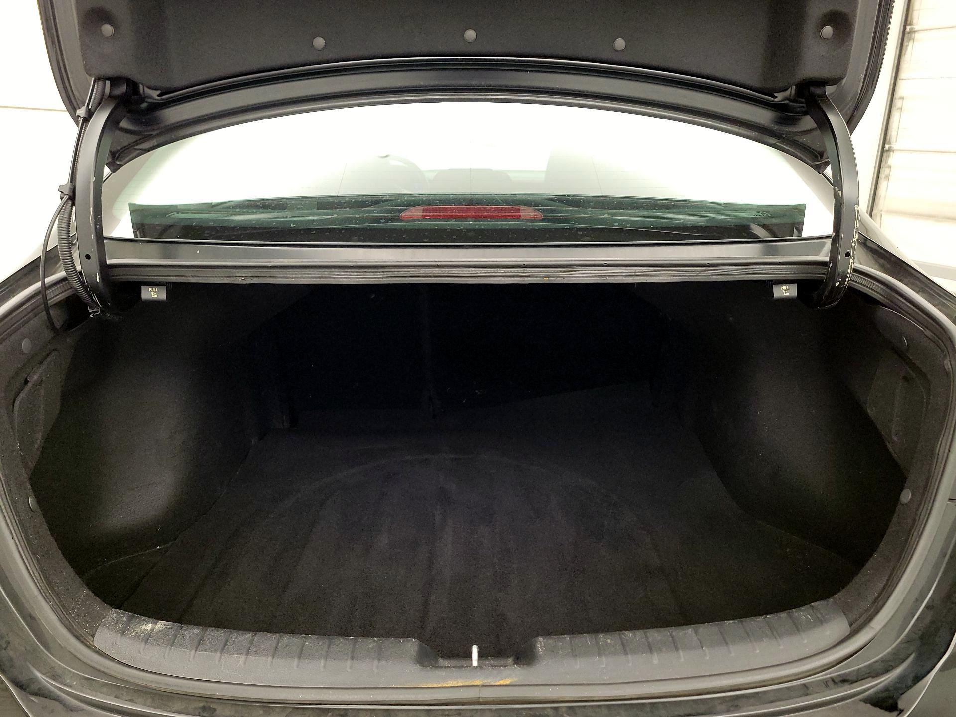 Thumbnail: 2024 Kia Forte - 16