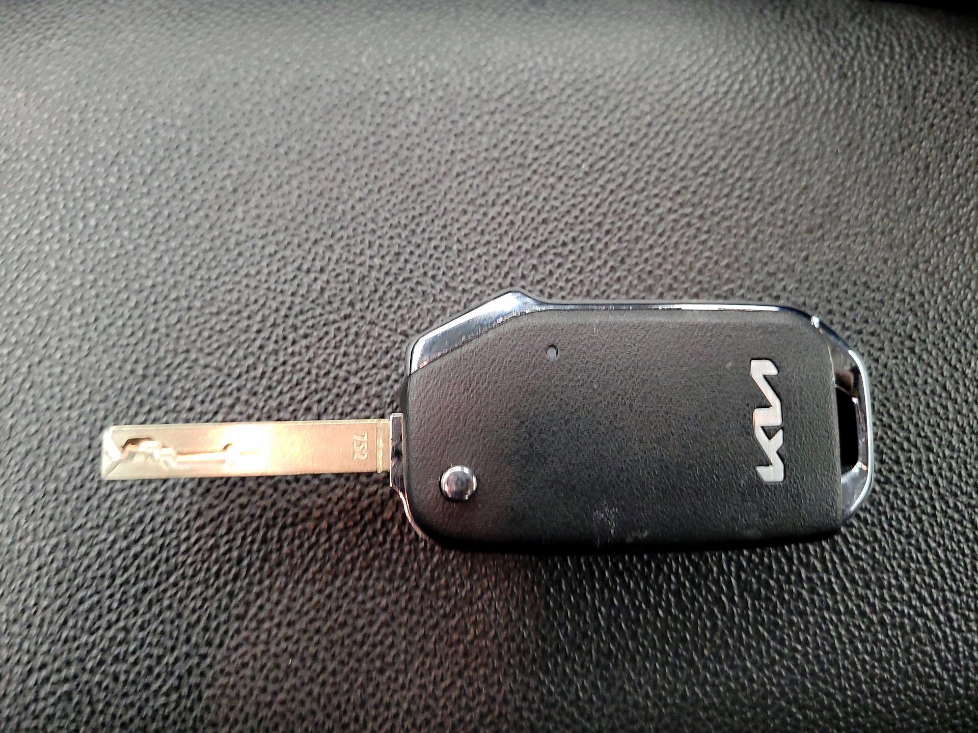 Thumbnail: 2024 Kia Forte - 18