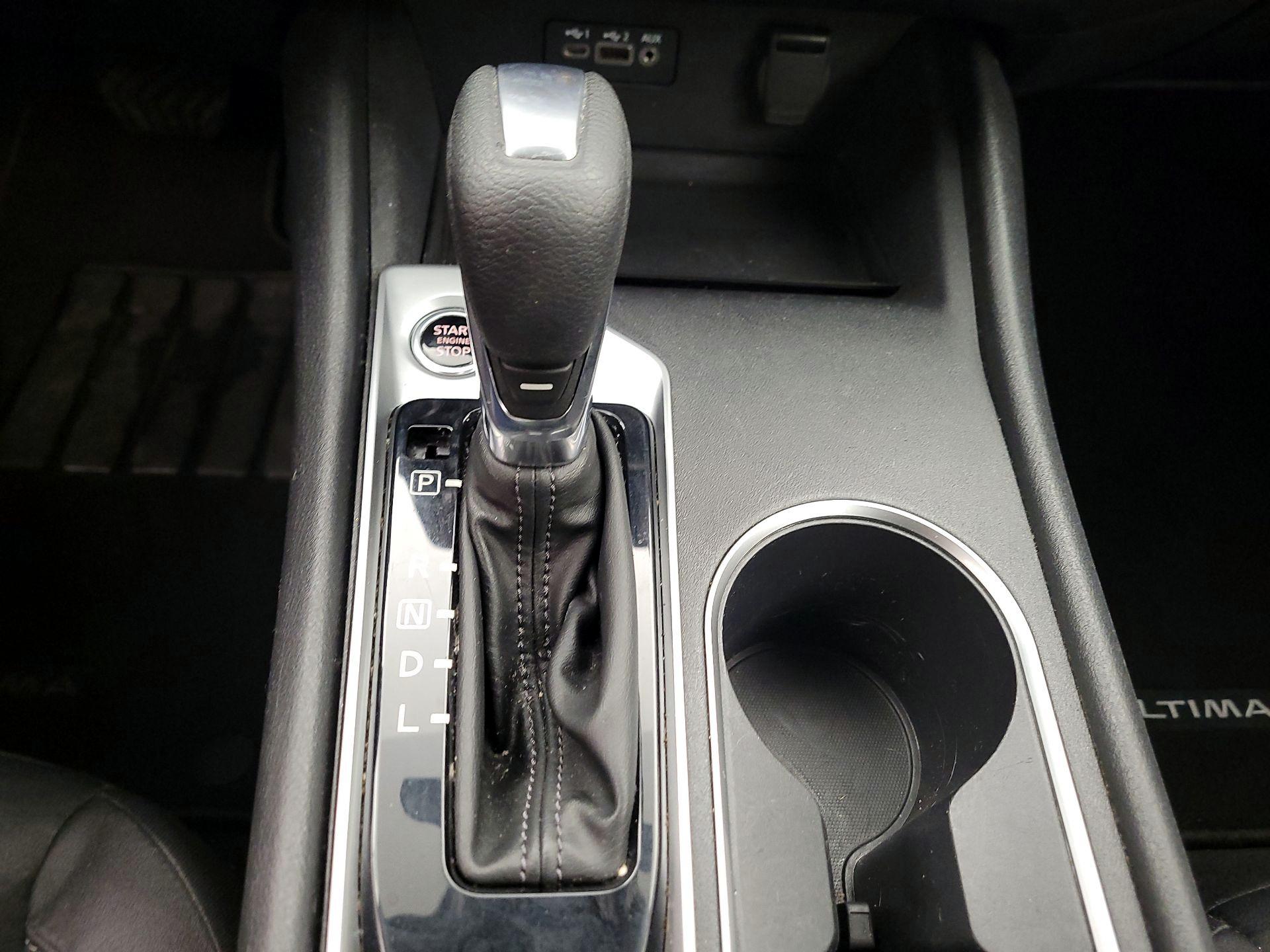 Thumbnail: 2022 Nissan Altima - 15