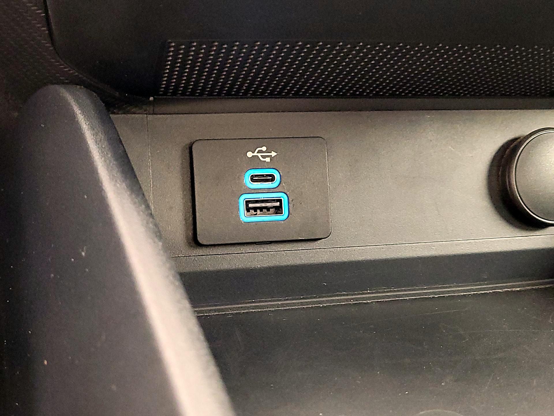 Thumbnail: 2024 Ford Mustang - 18