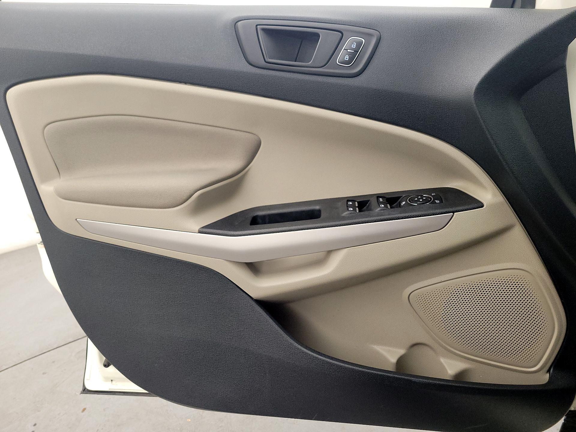 Thumbnail: 2022 Ford EcoSport - 12