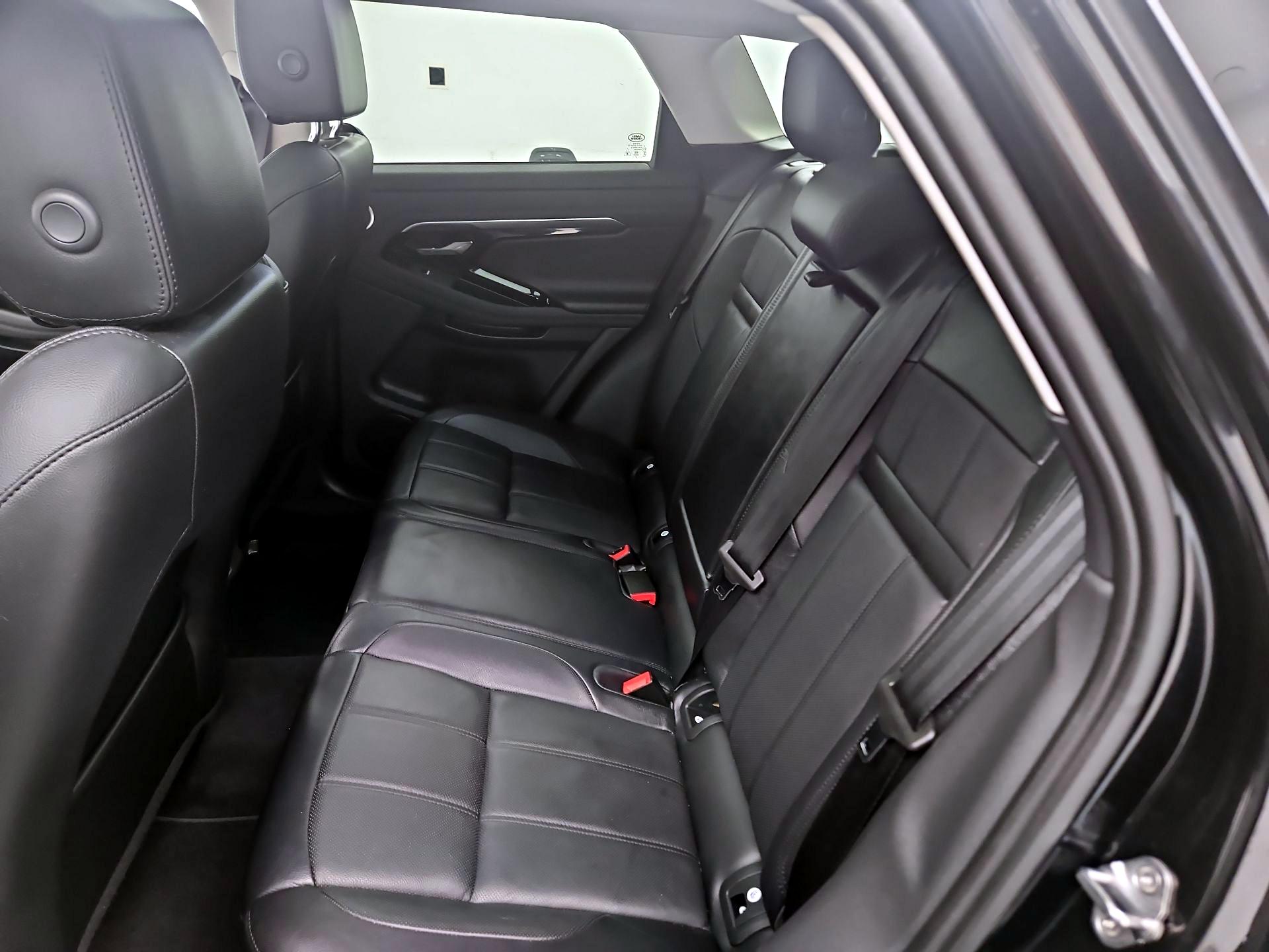 Thumbnail: 2022 Land Rover Range Rover Evoque - 19