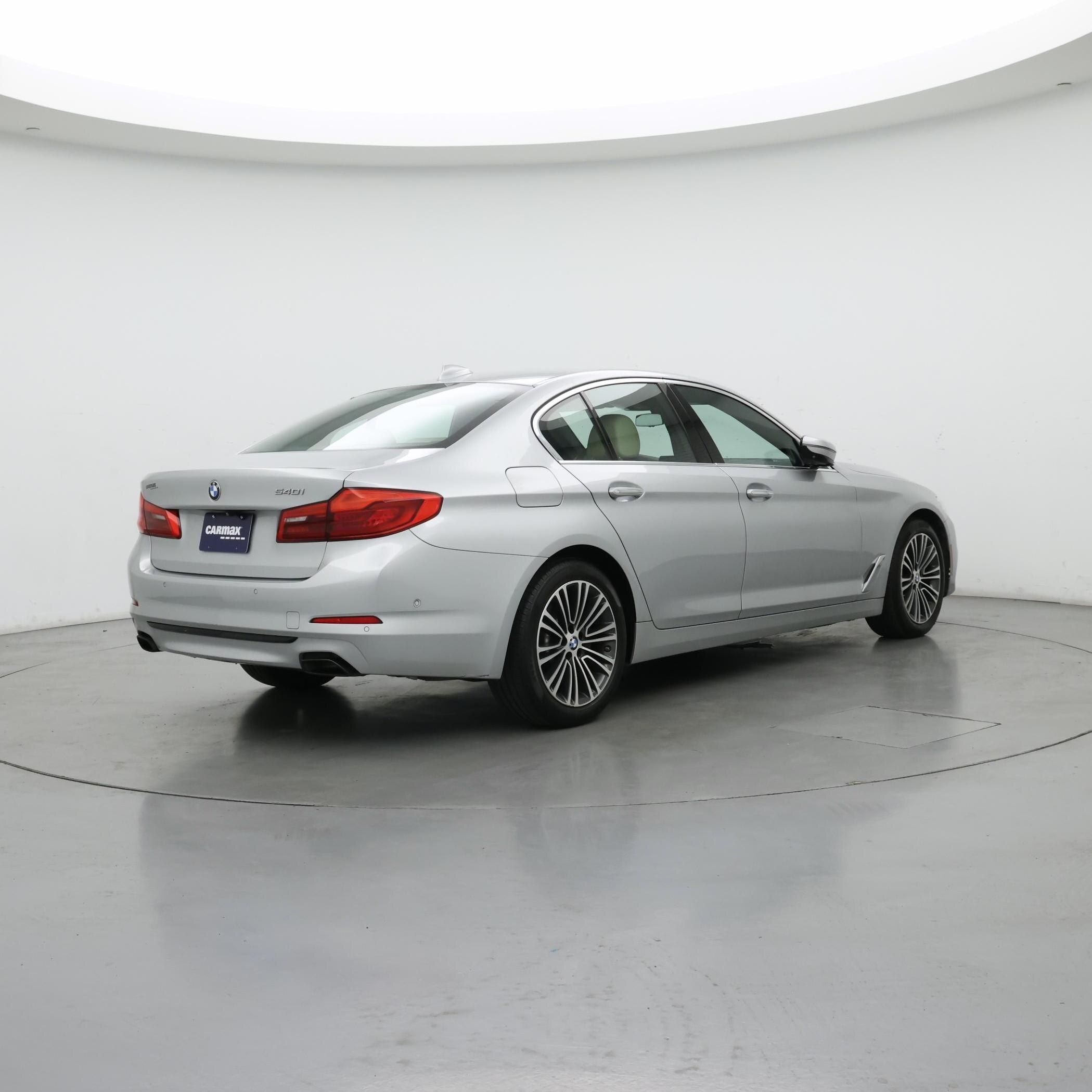 Thumbnail: 2018 BMW 5 Series - 4