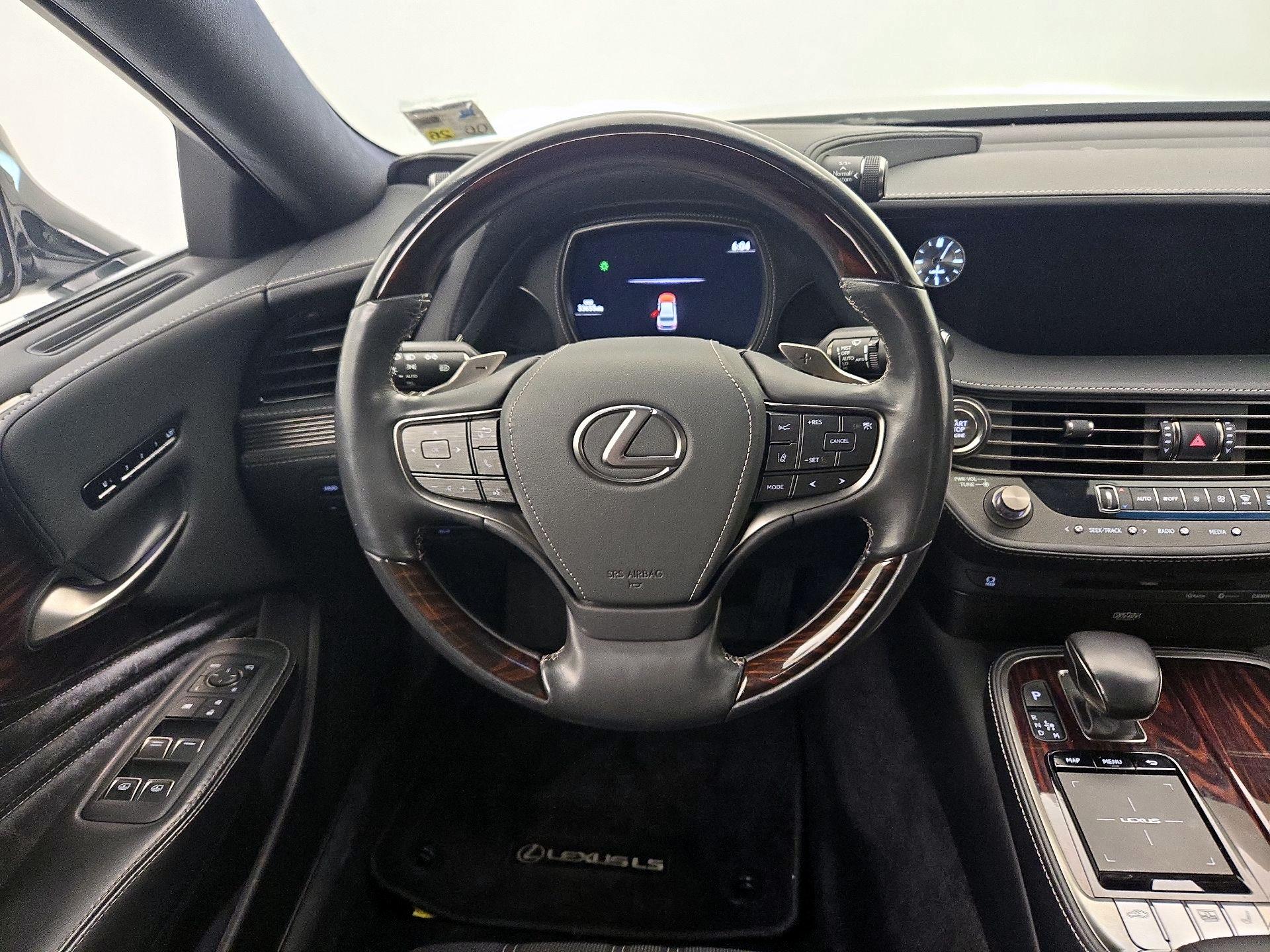 Thumbnail: 2018 Lexus LS - 10