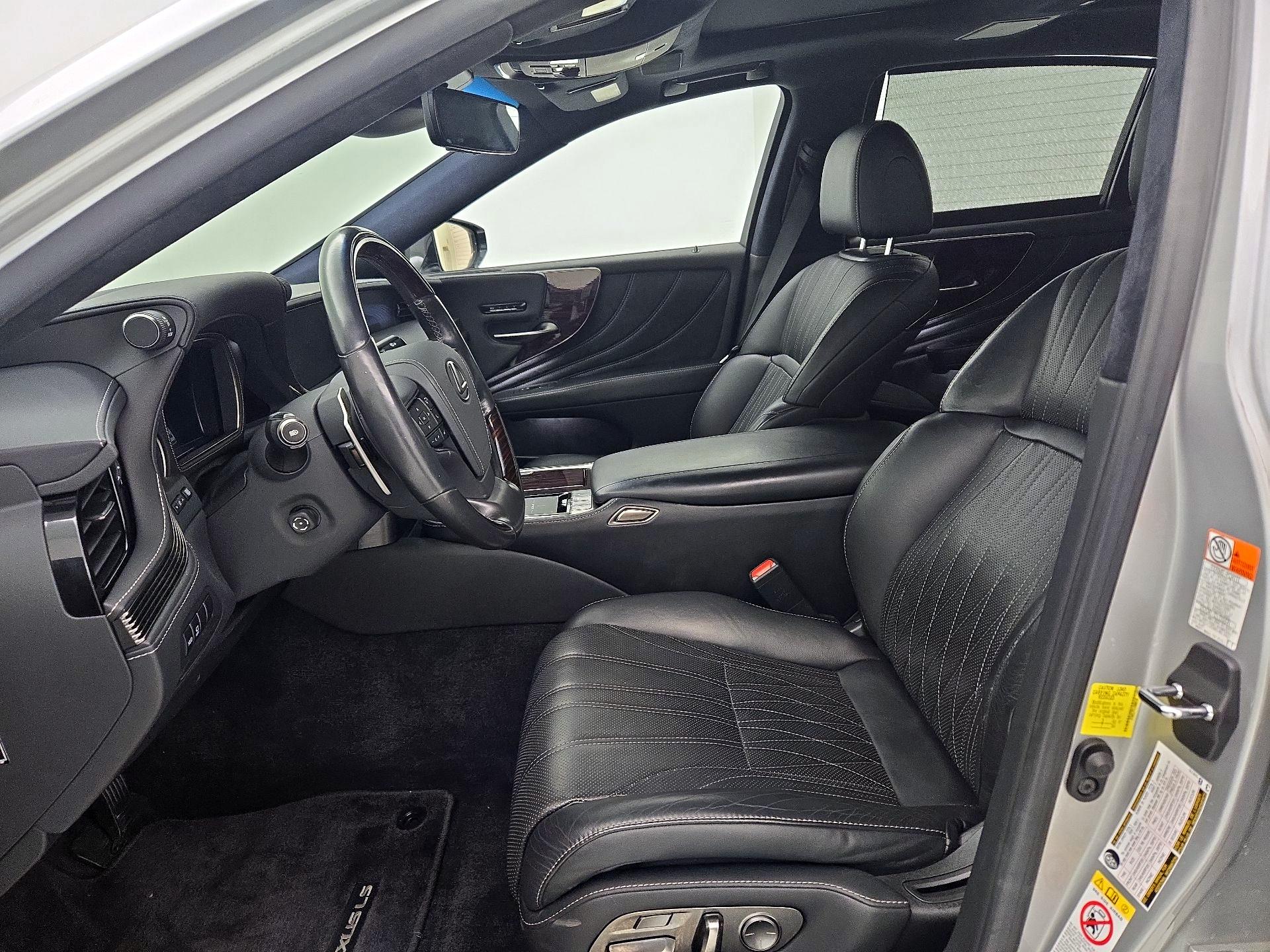 Thumbnail: 2018 Lexus LS - 11