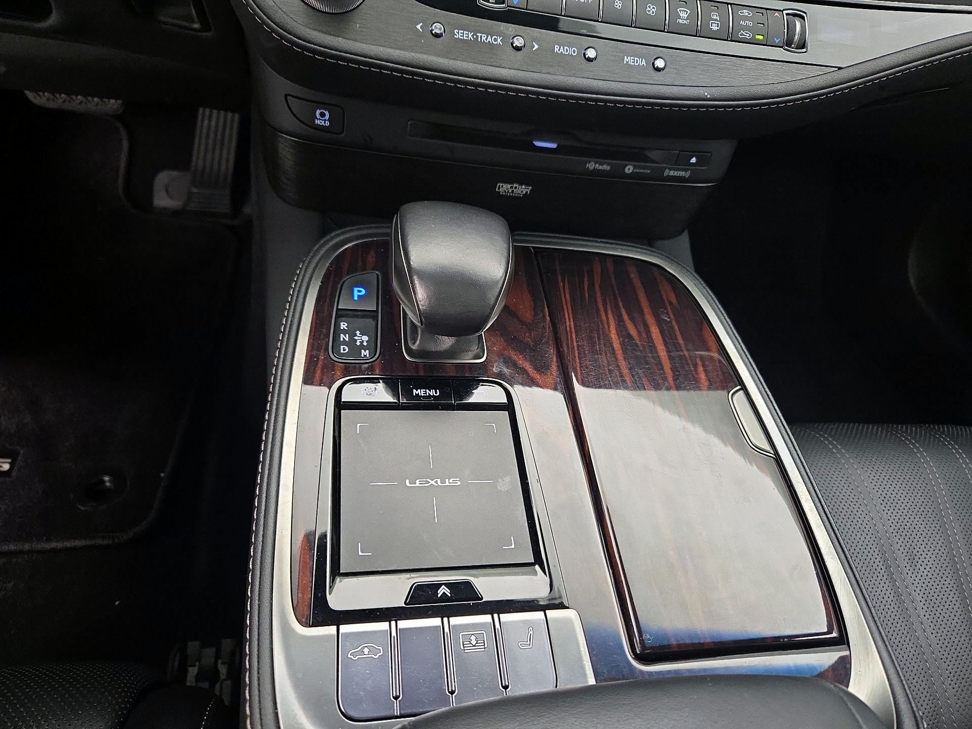 Thumbnail: 2018 Lexus LS - 18