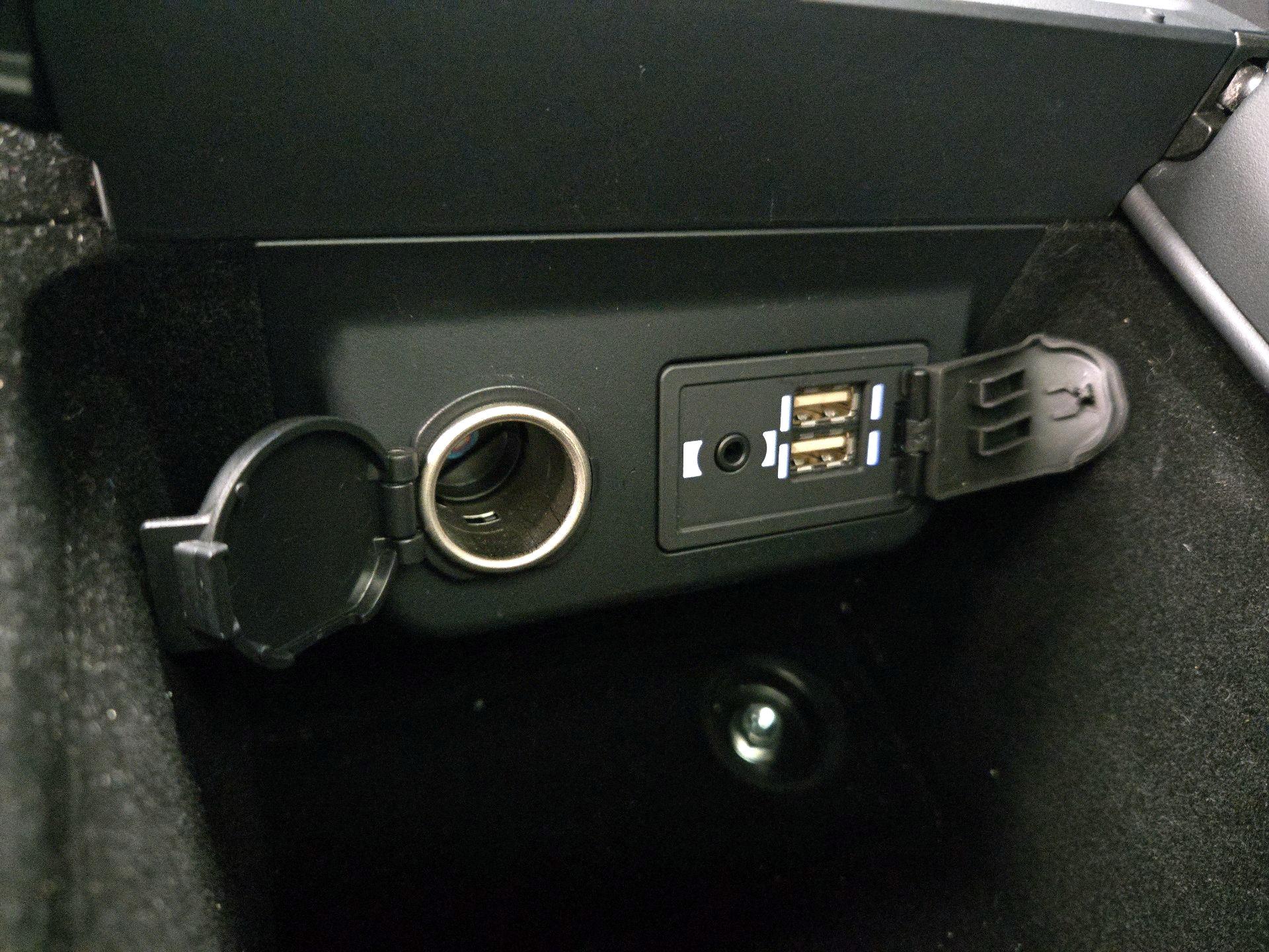 Thumbnail: 2018 Lexus LS - 19