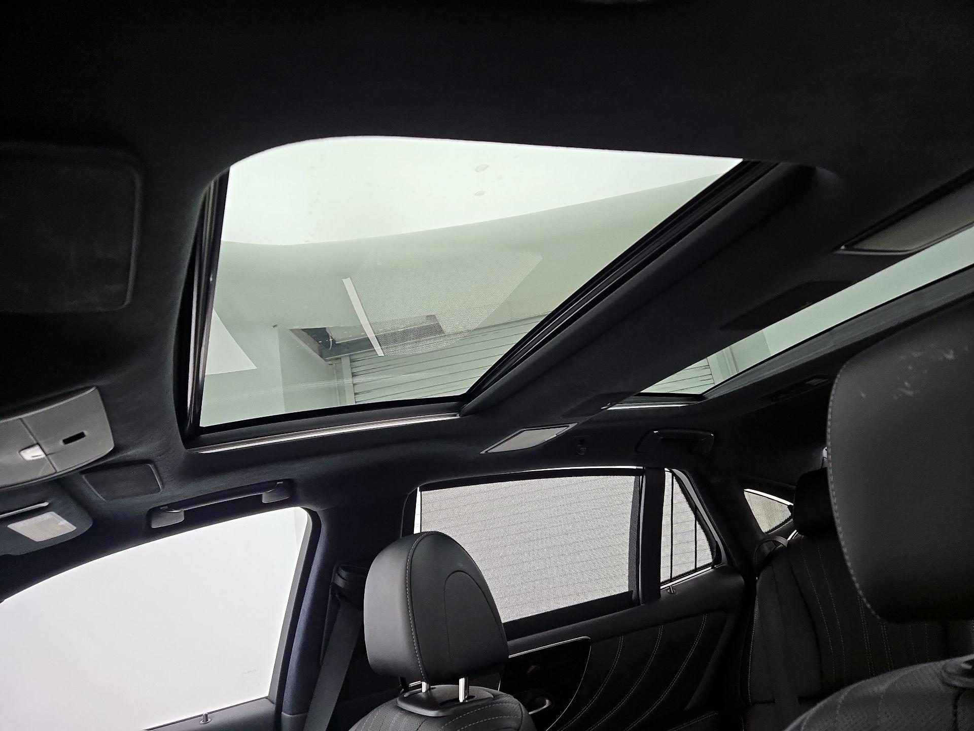 Thumbnail: 2018 Lexus LS - 20