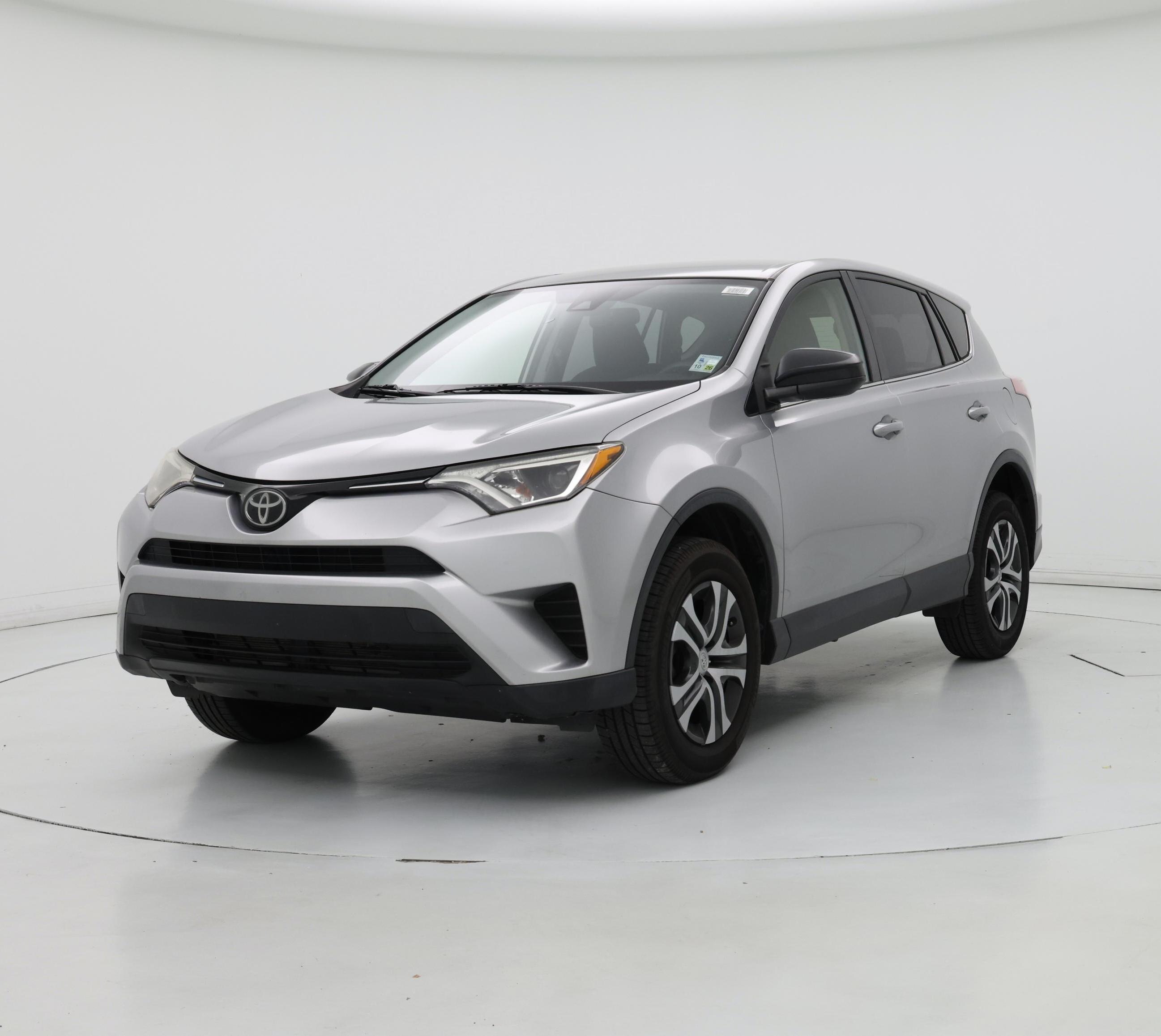 Thumbnail: 2018 Toyota RAV4 - 4