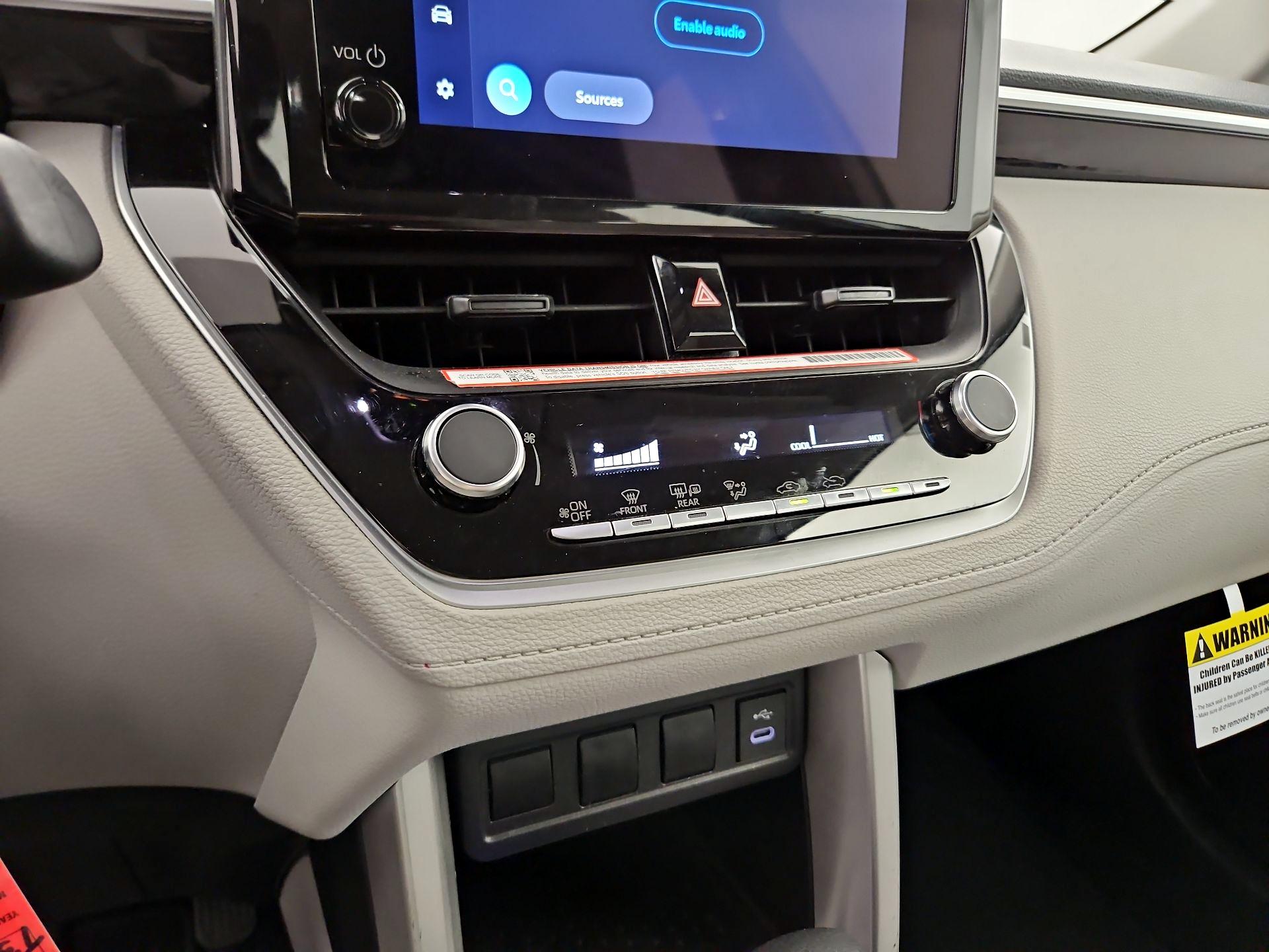 Thumbnail: 2025 Toyota Corolla Cross - 16