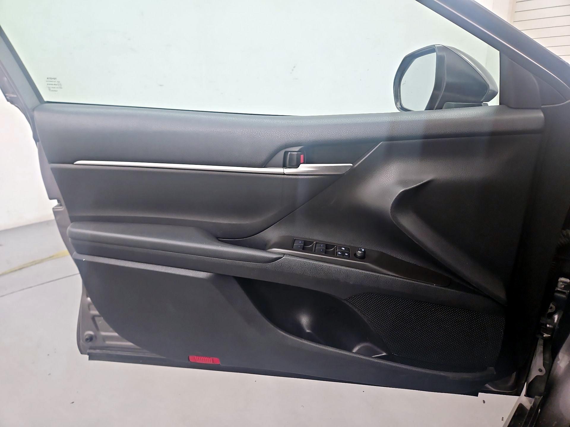 Thumbnail: 2024 Toyota Camry - 12