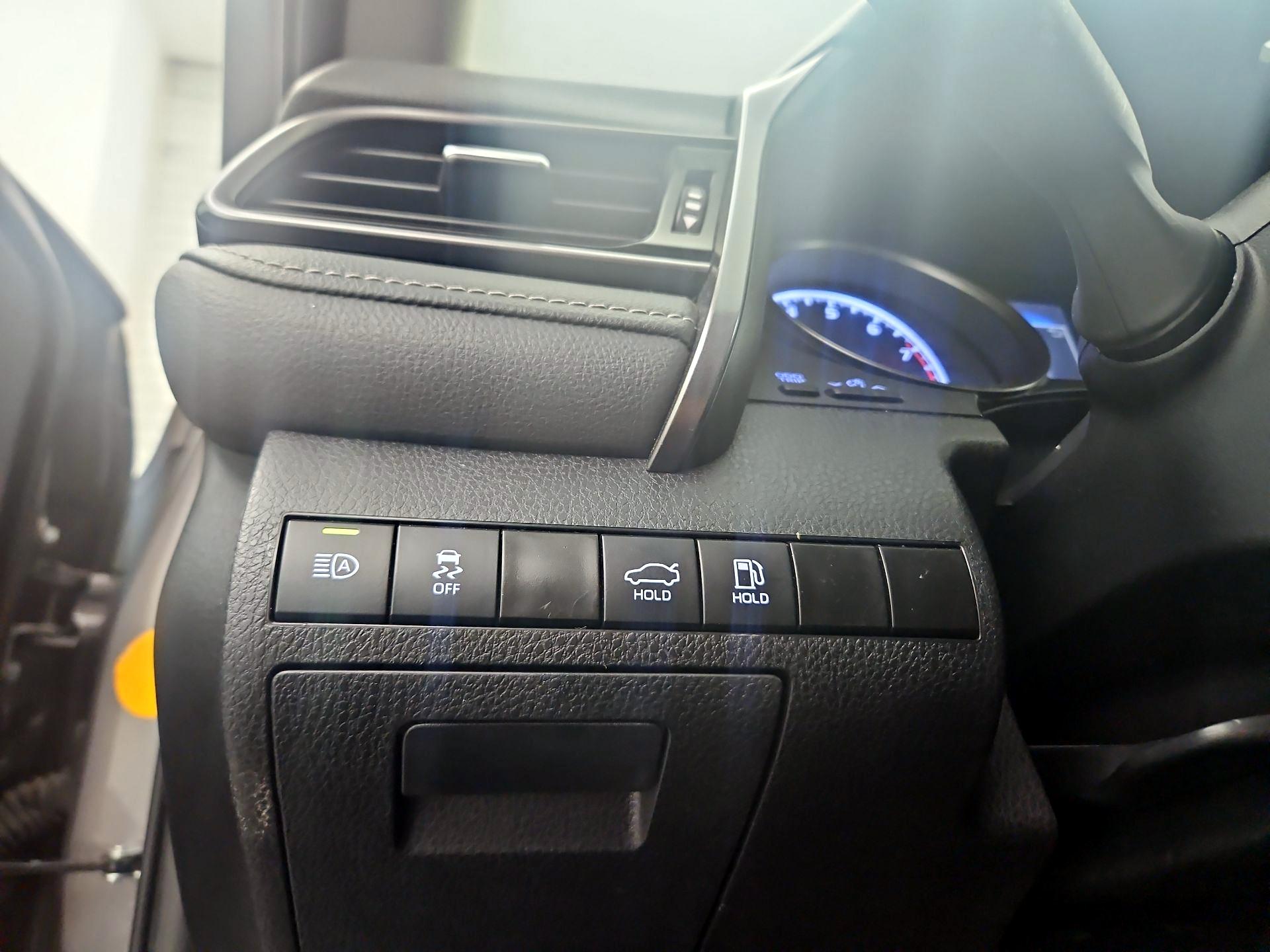 Thumbnail: 2024 Toyota Camry - 13