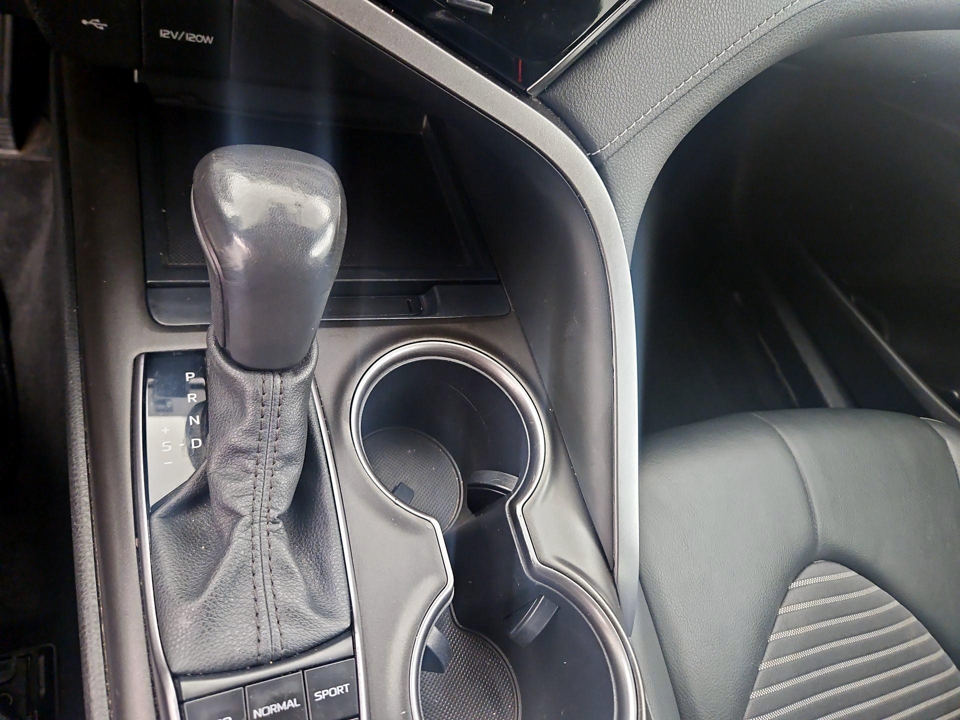 Thumbnail: 2024 Toyota Camry - 17