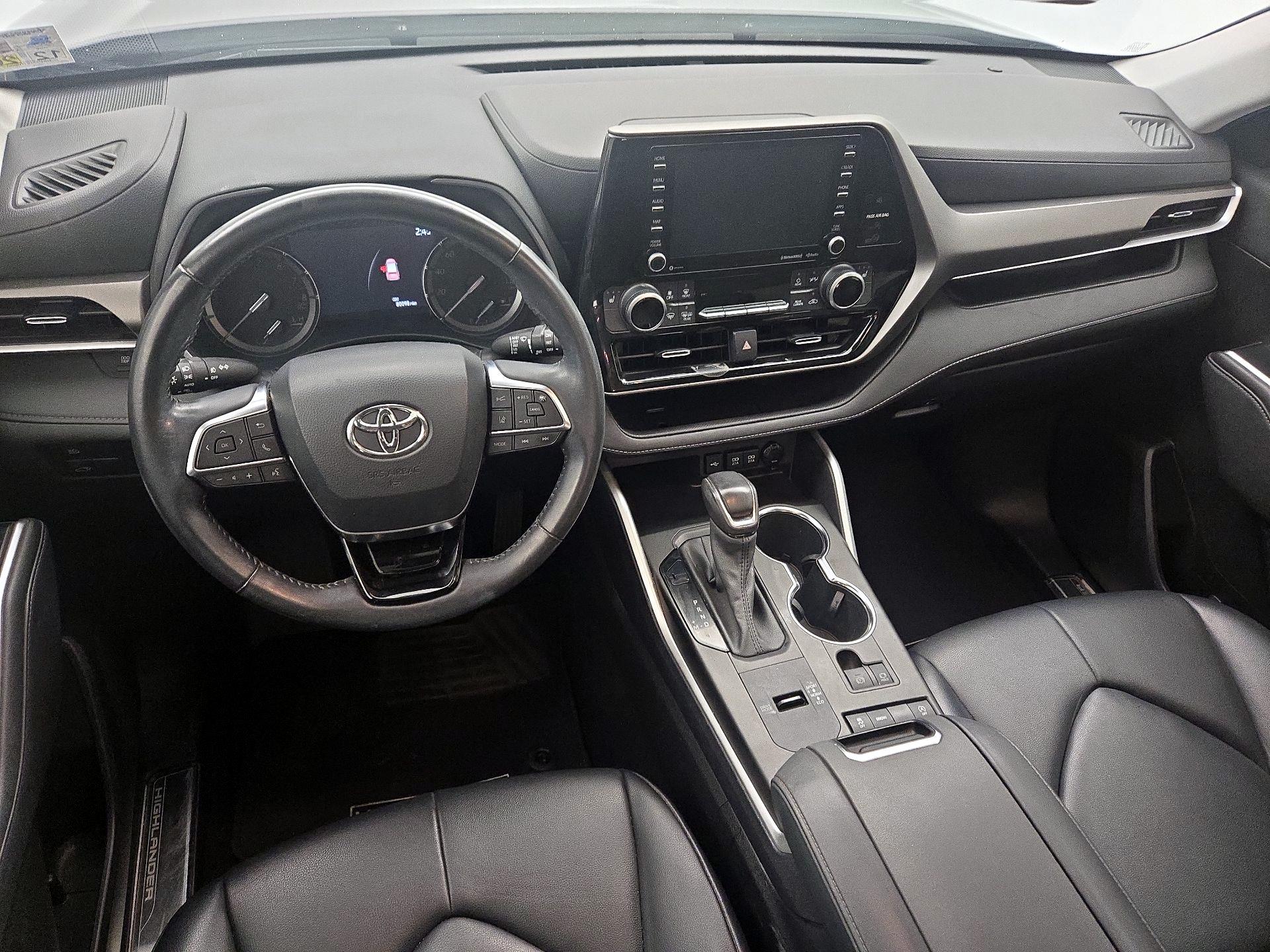 Thumbnail: 2021 Toyota Highlander - 9