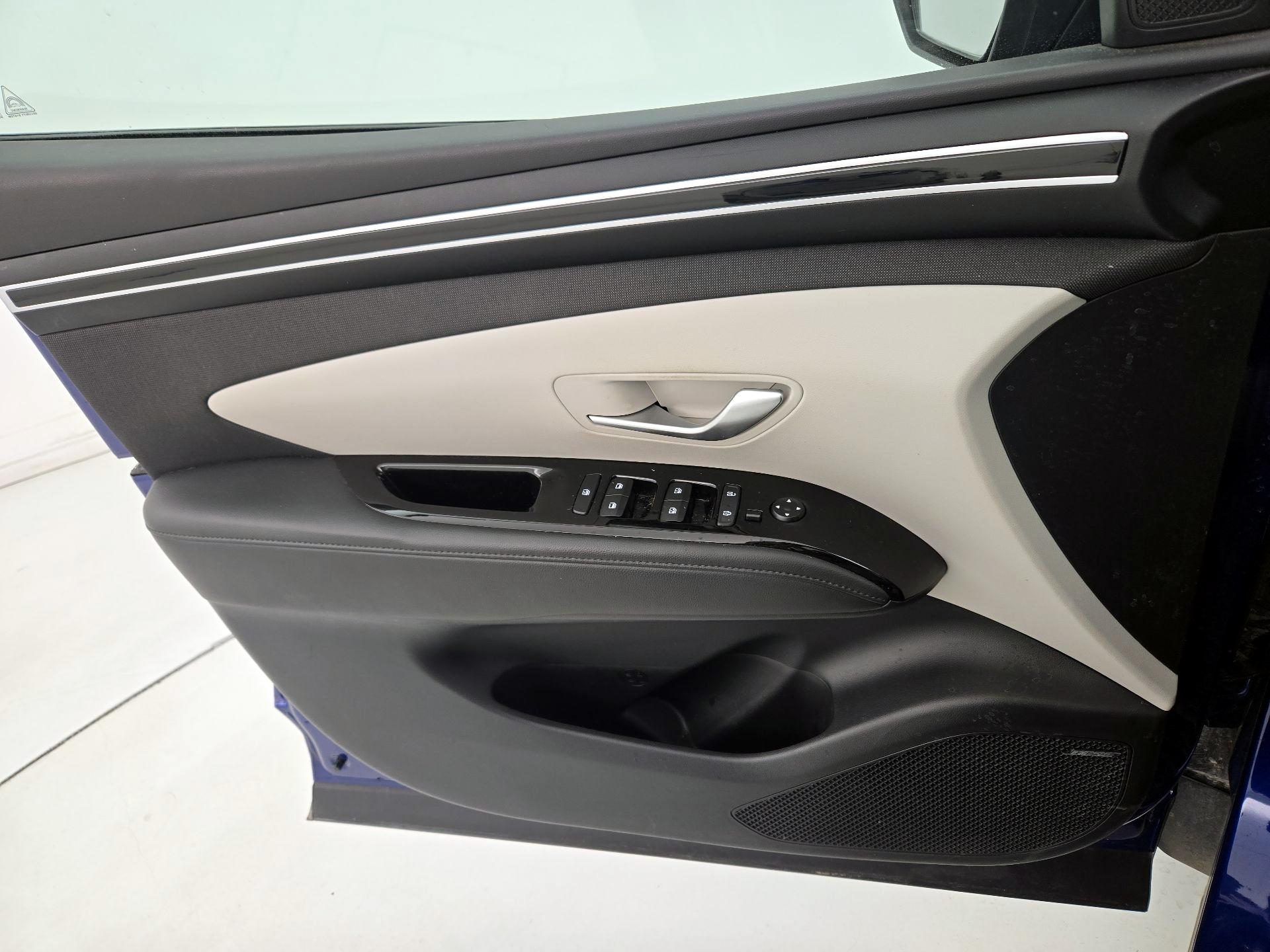 Thumbnail: 2022 Hyundai Tucson - 12