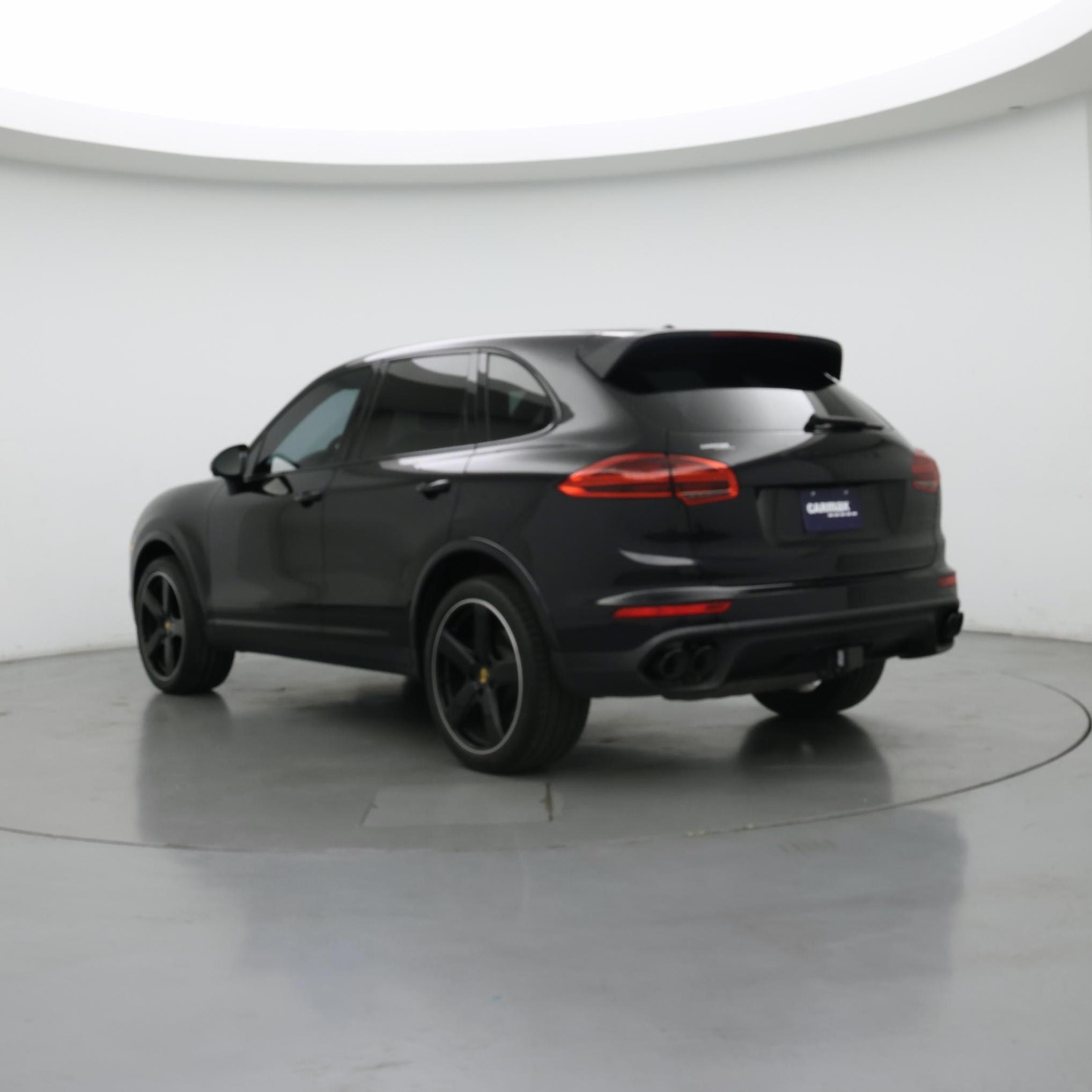 Thumbnail: 2018 Porsche Cayenne - 2