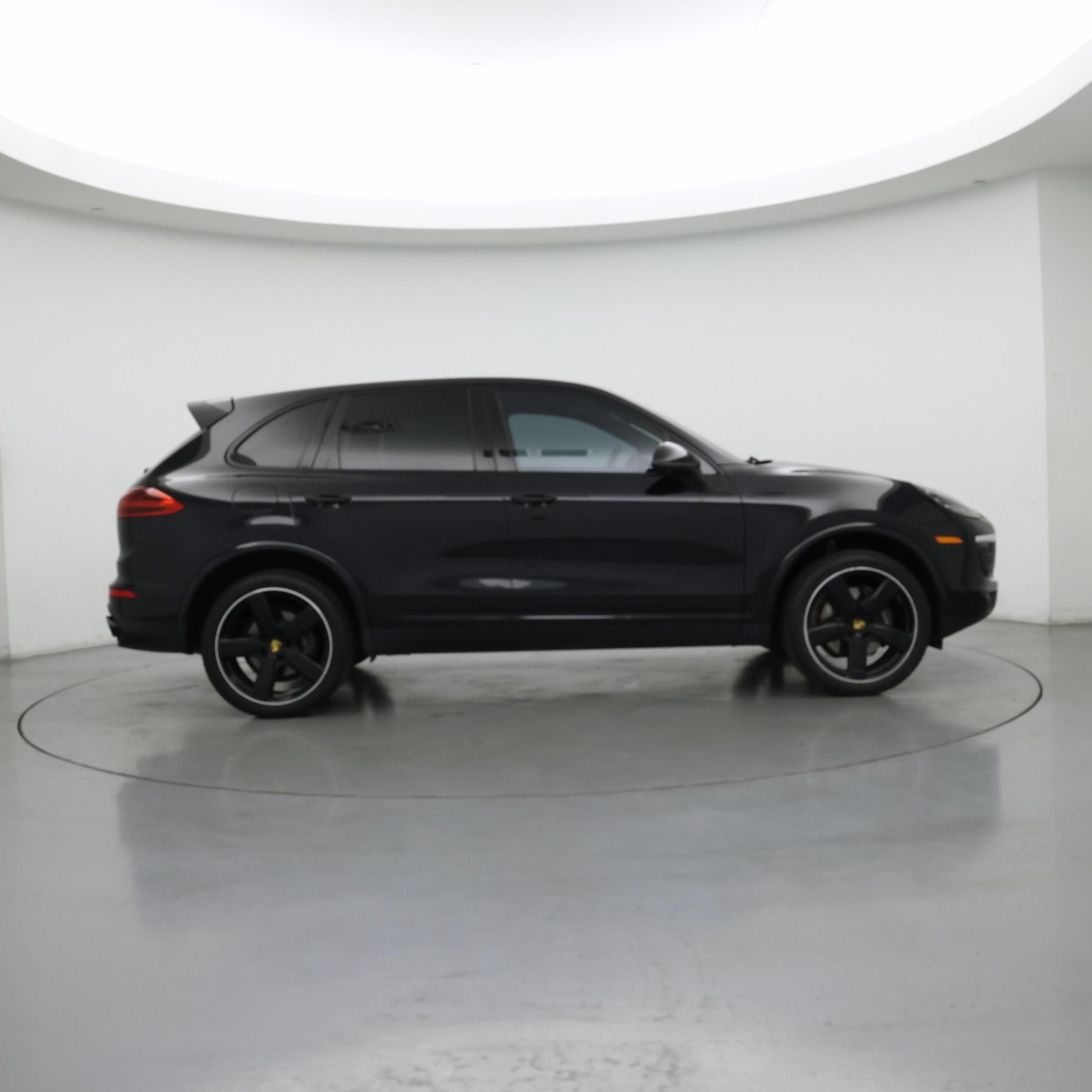 Thumbnail: 2018 Porsche Cayenne - 7