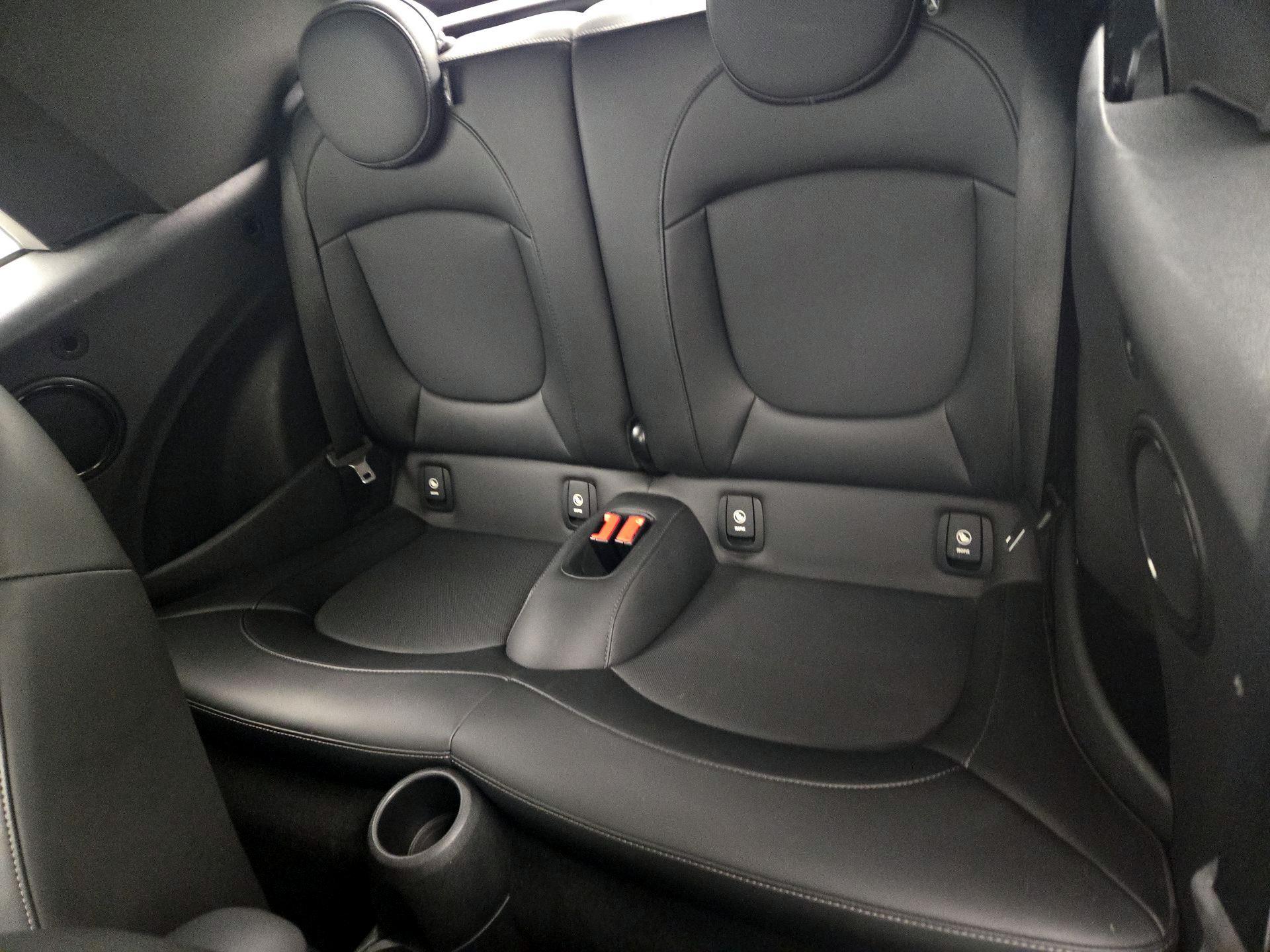 Thumbnail: 2019 MINI Cooper - 20