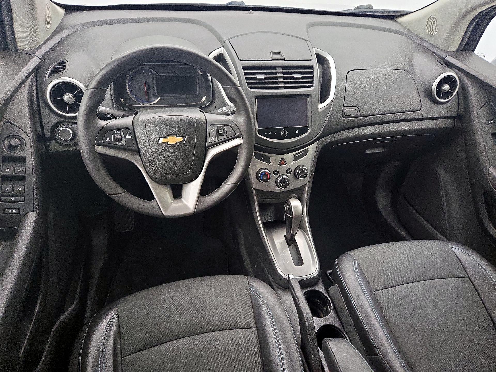 Thumbnail: 2015 Chevrolet Trax - 9