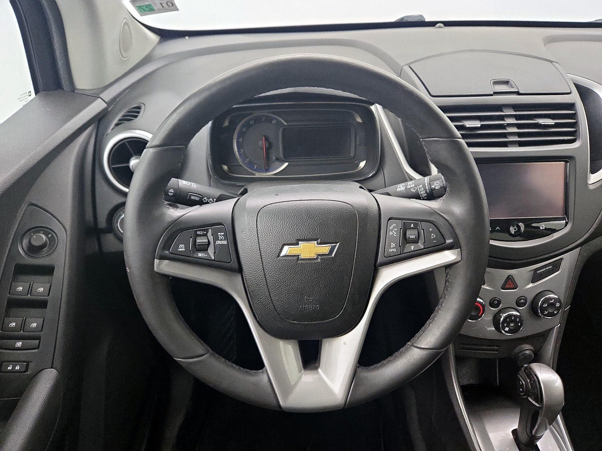 Thumbnail: 2015 Chevrolet Trax - 10