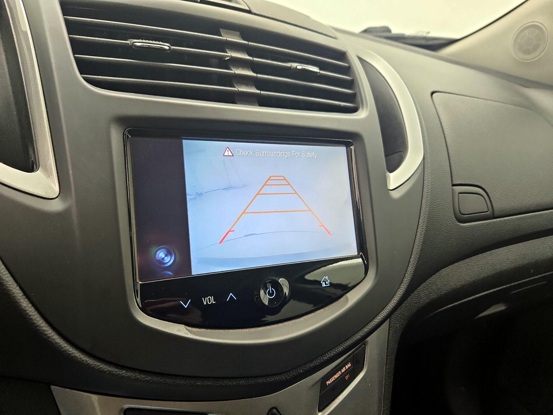 Thumbnail: 2015 Chevrolet Trax - 14