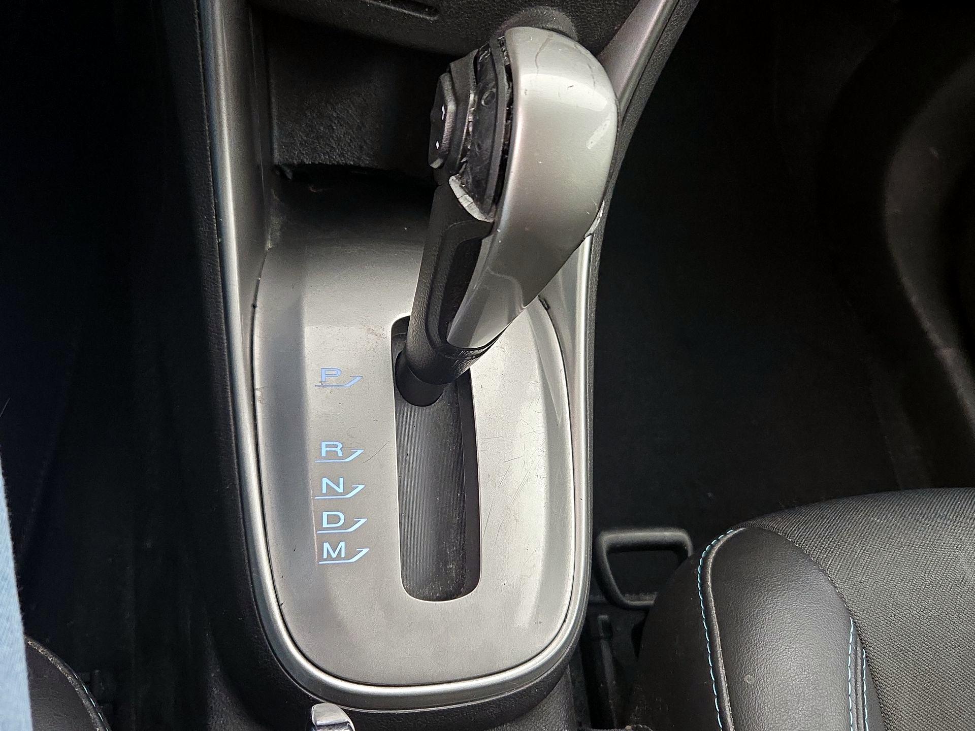 Thumbnail: 2015 Chevrolet Trax - 17