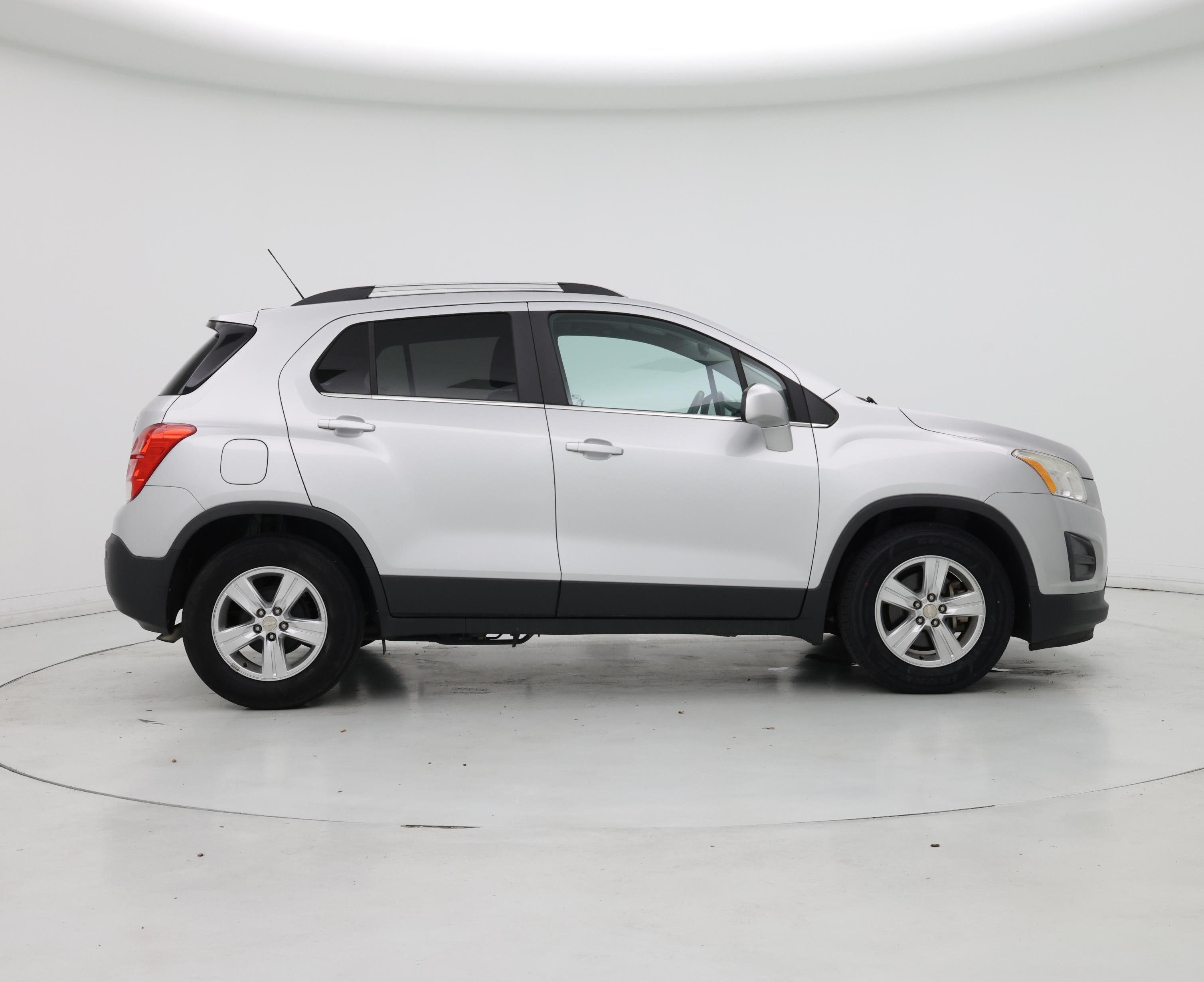 Thumbnail: 2015 Chevrolet Trax - 7