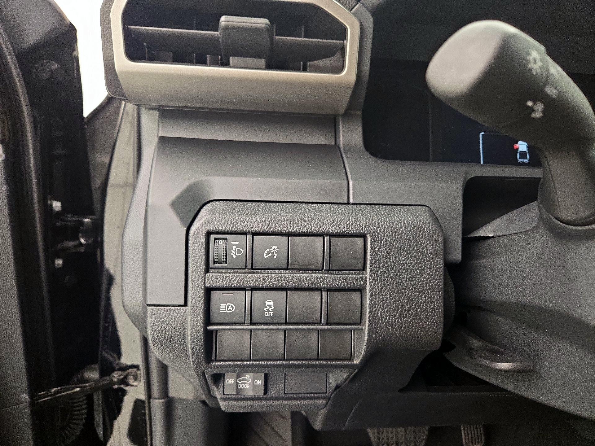 Thumbnail: 2024 Toyota Tacoma - 13