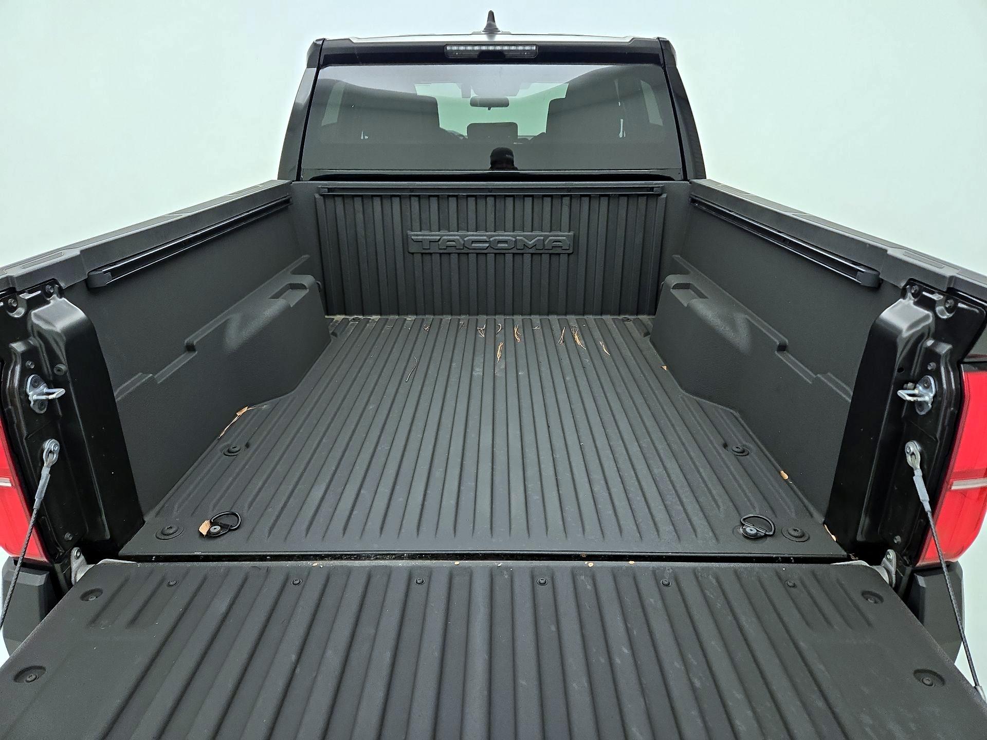 Thumbnail: 2024 Toyota Tacoma - 20