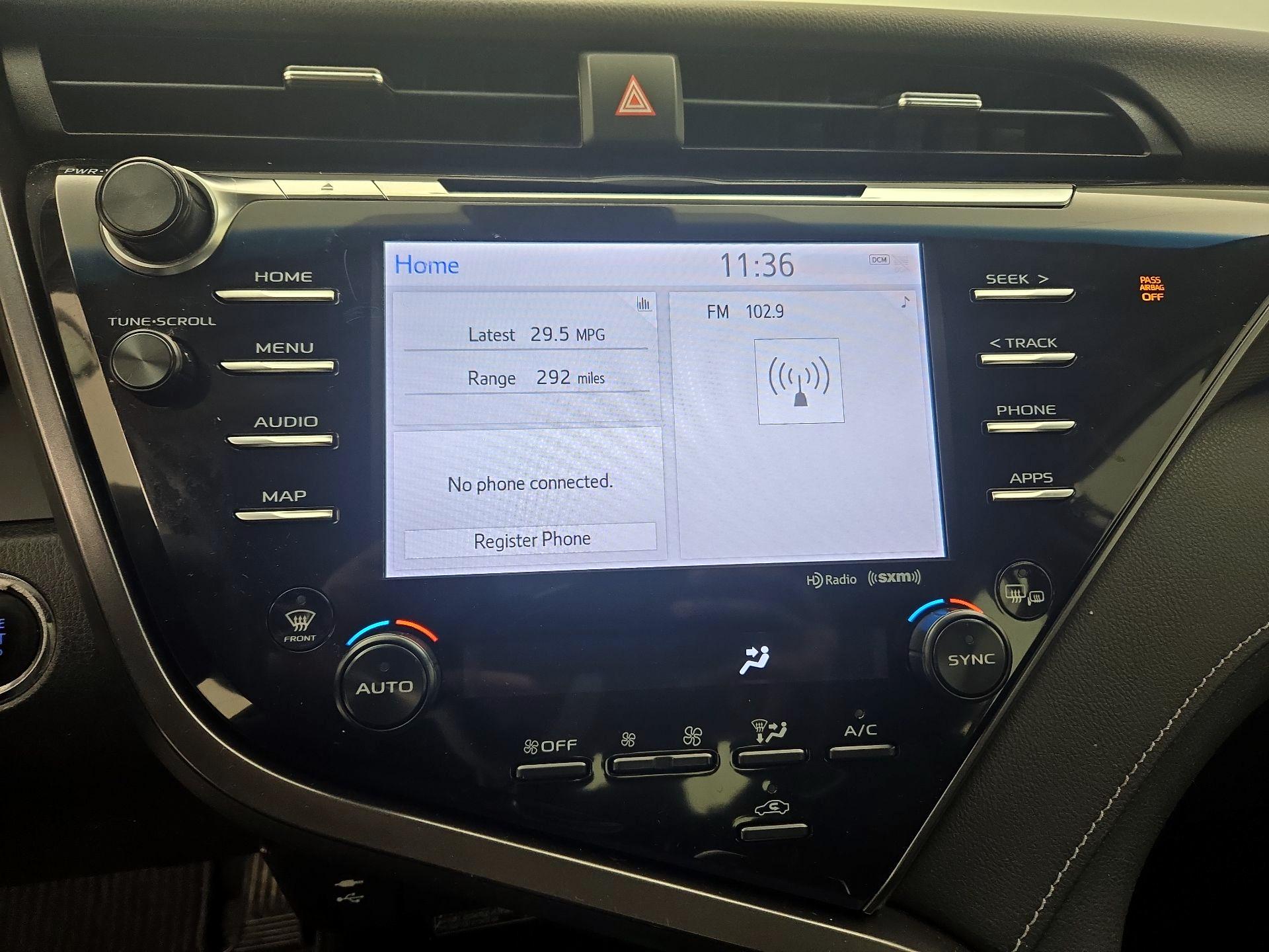 Thumbnail: 2019 Toyota Camry - 16